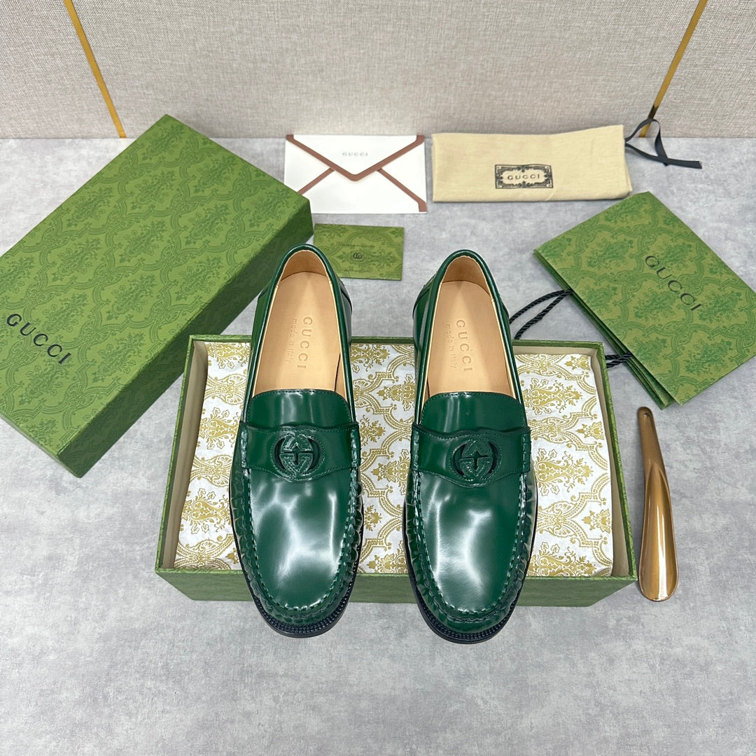 Gucci-145Shoes