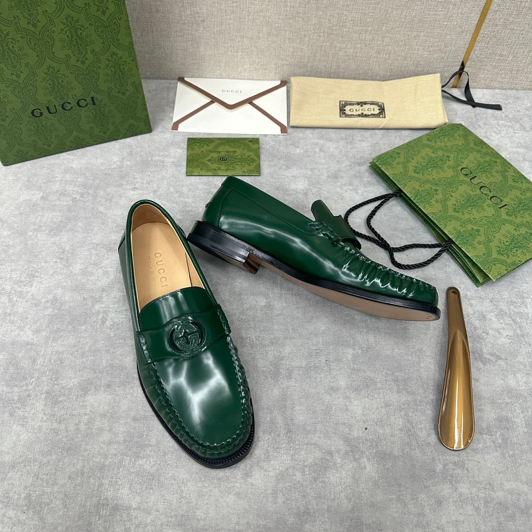 Gucci-145Shoes