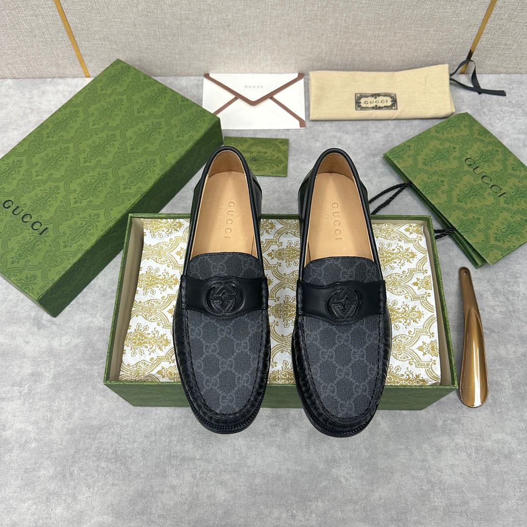 Gucci-149Shoes