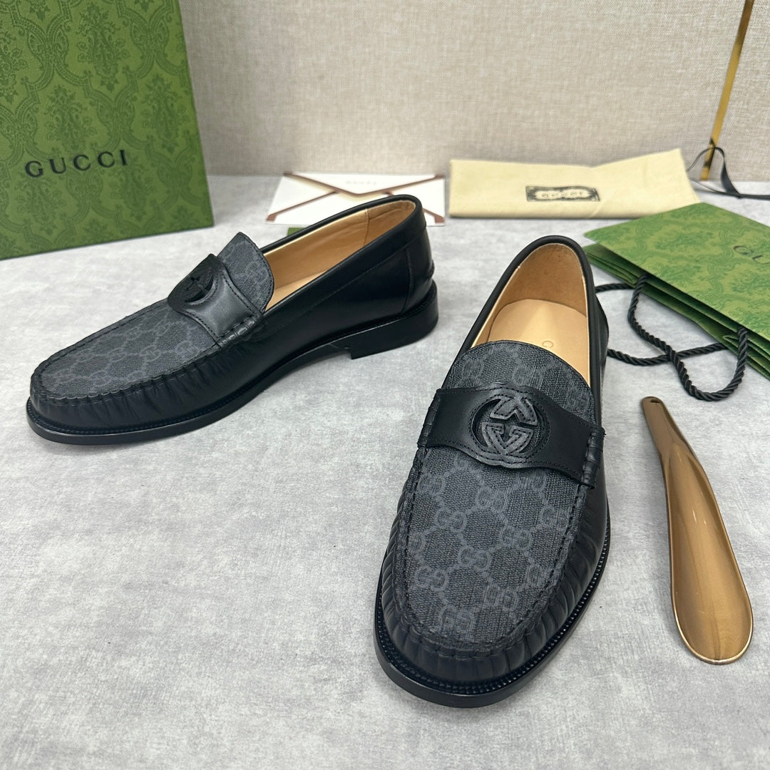 Gucci-149Shoes