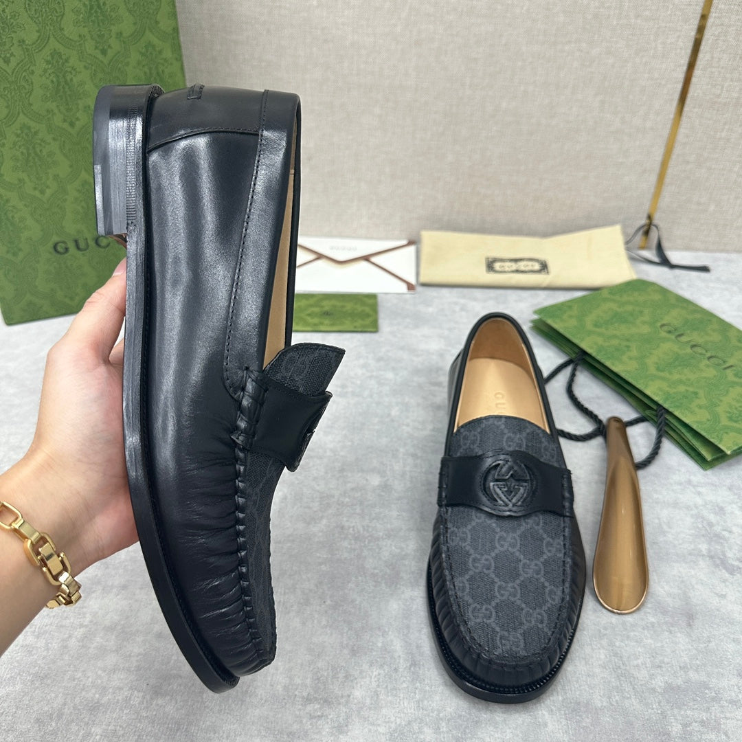 Gucci-149Shoes