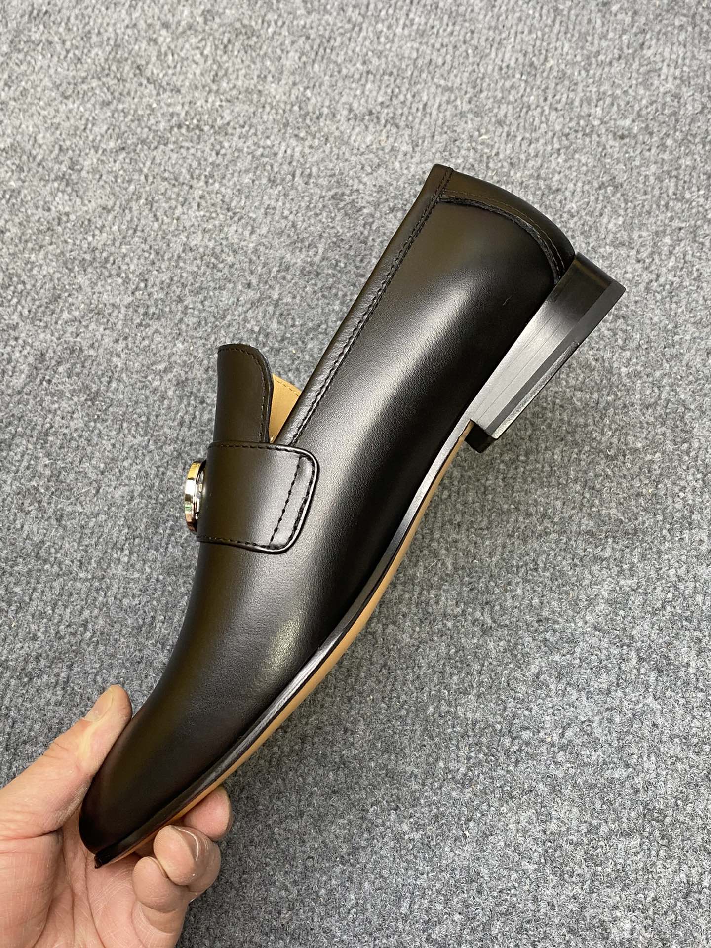 Gucci-153Shoes