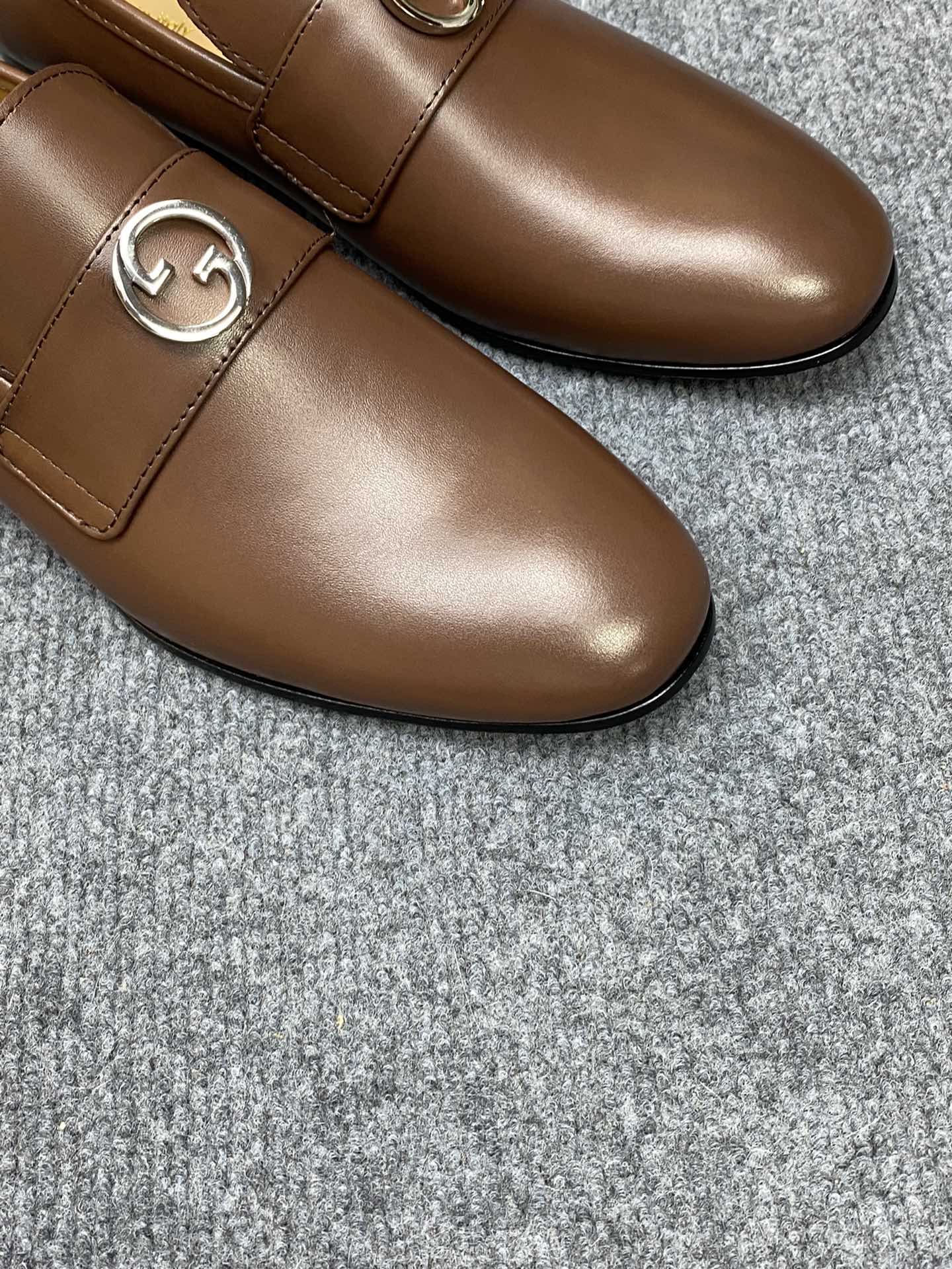 Gucci-155Shoes