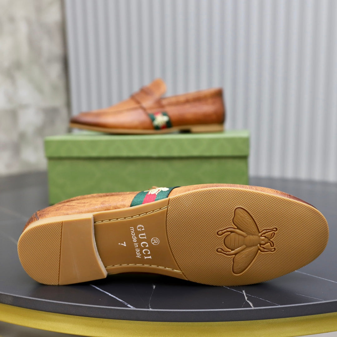 Gucci-169Shoes