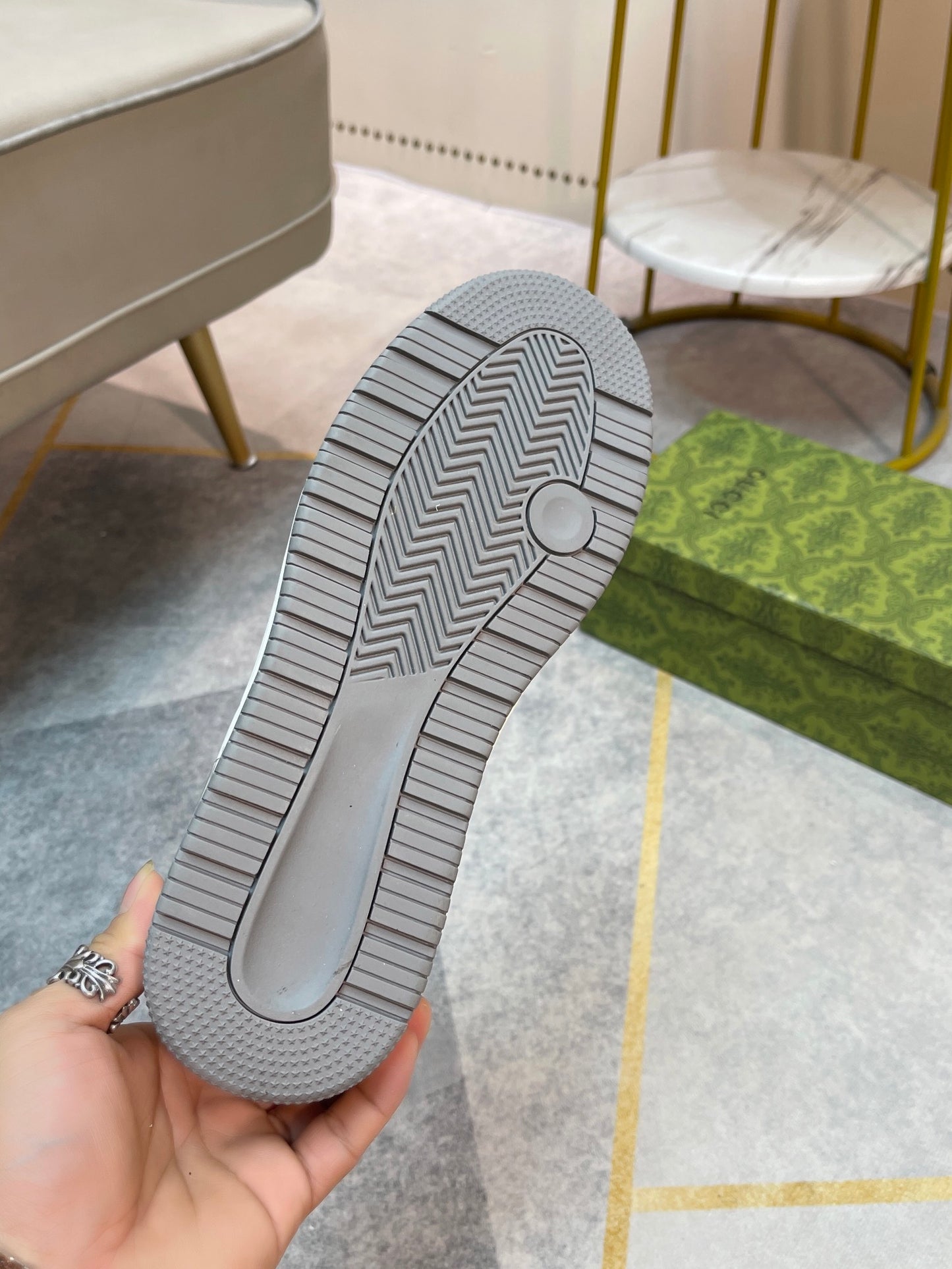 Gucci-171Shoes