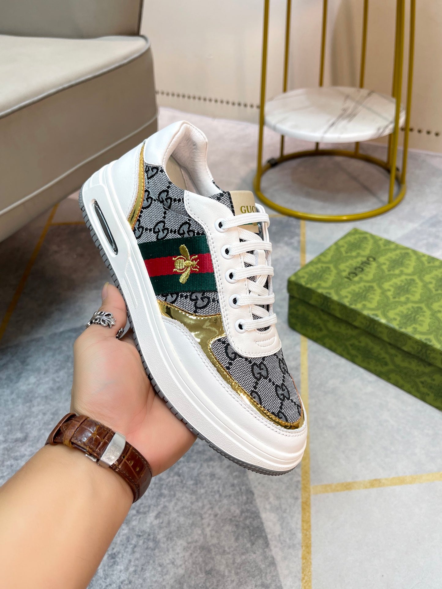 Gucci-173Shoes
