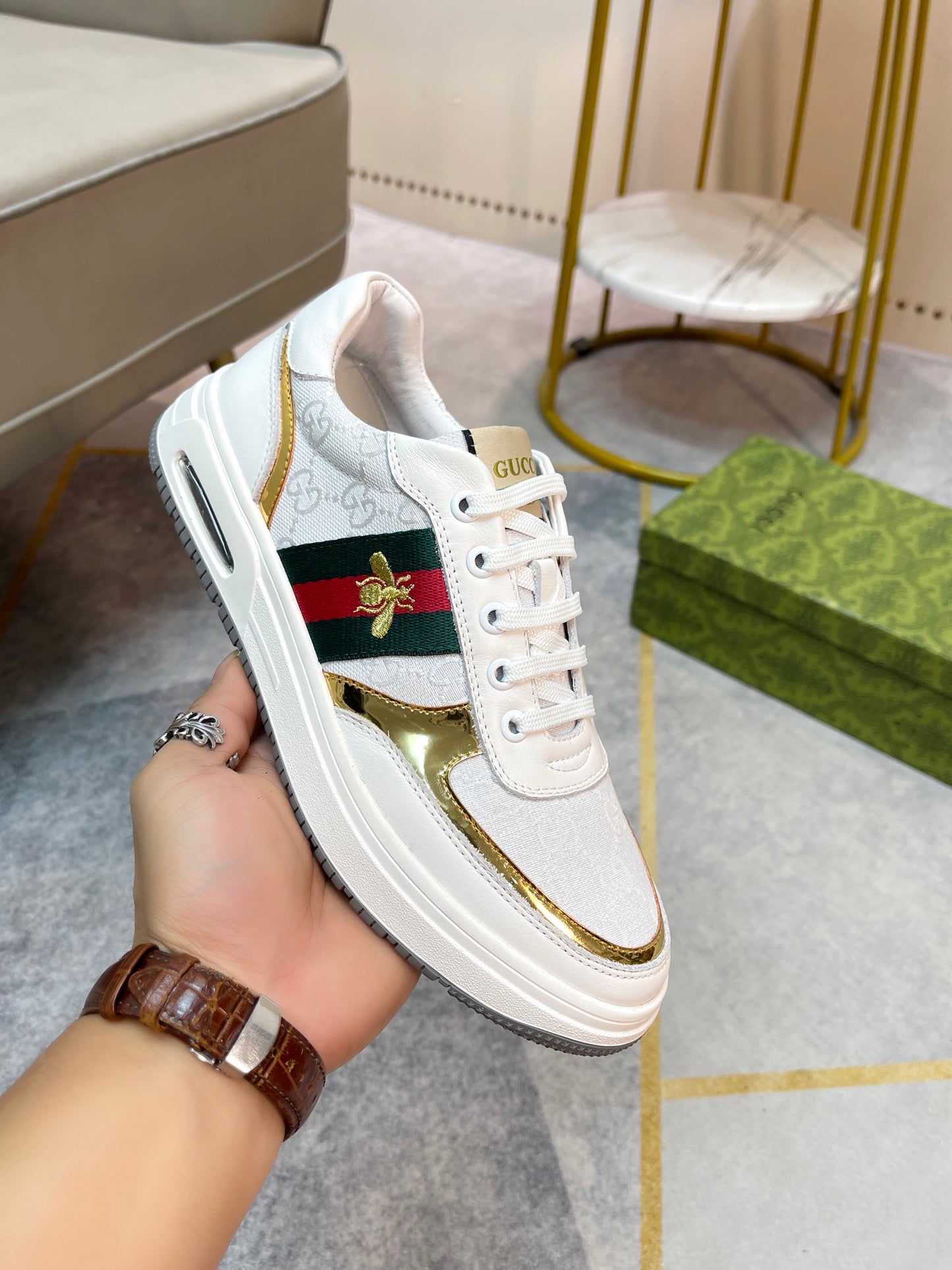 Gucci-173Shoes
