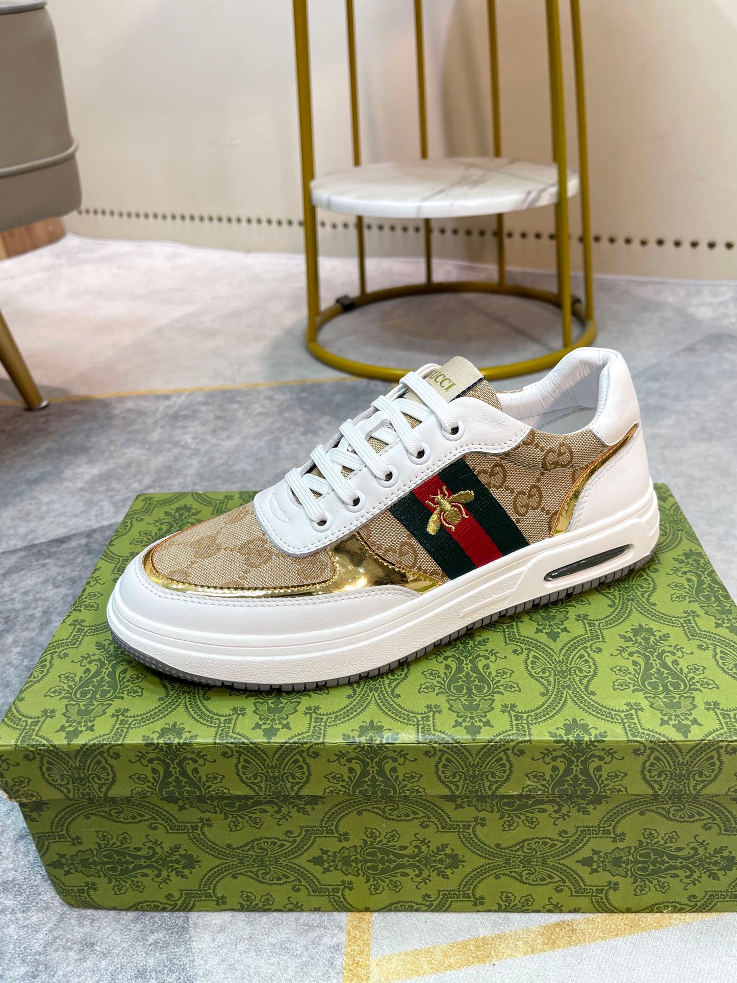 Gucci-175Shoes