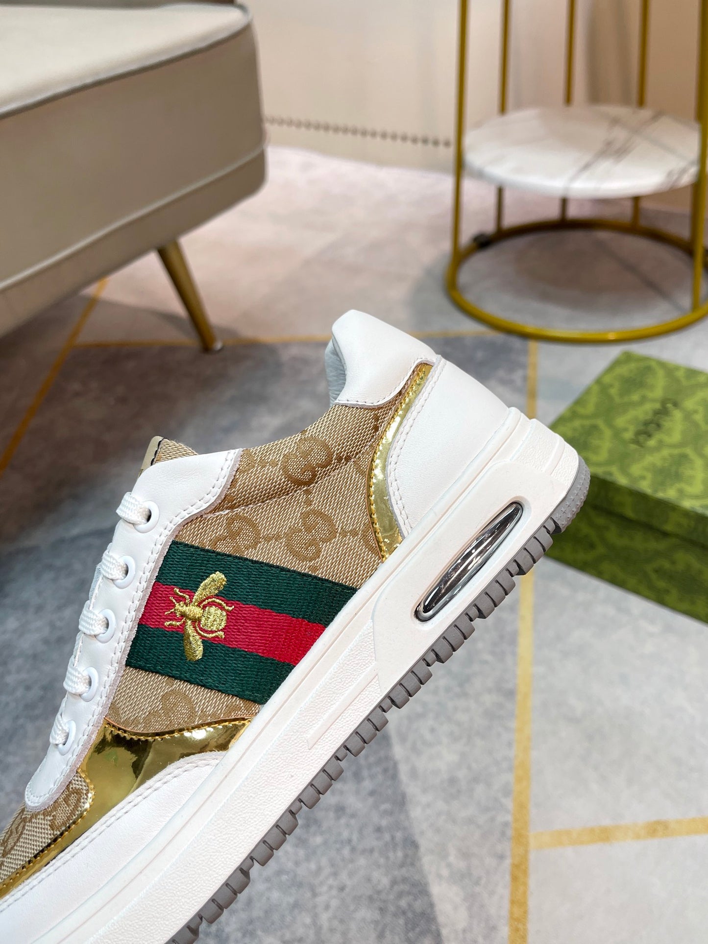 Gucci-175Shoes