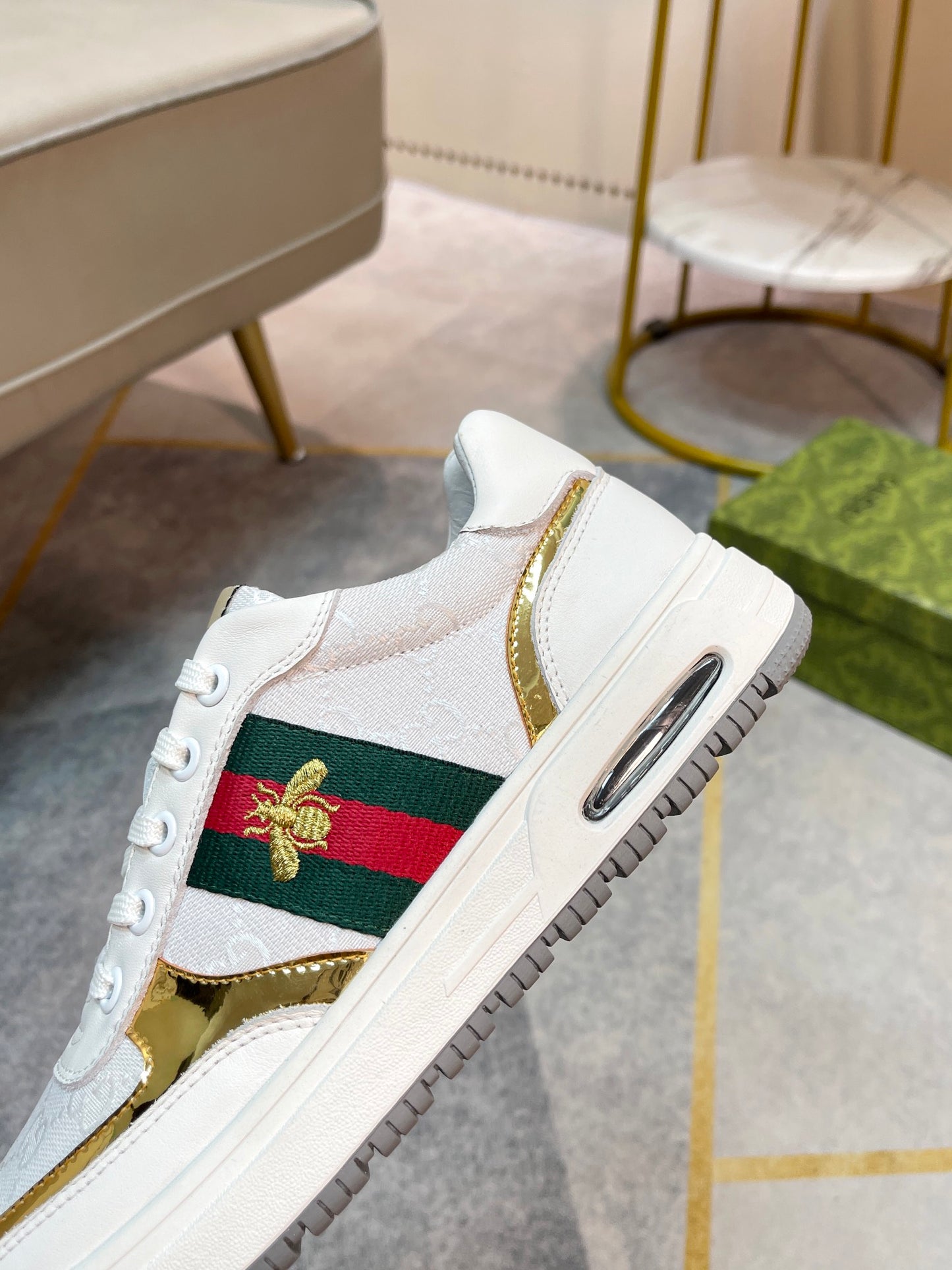 Gucci-176Shoes