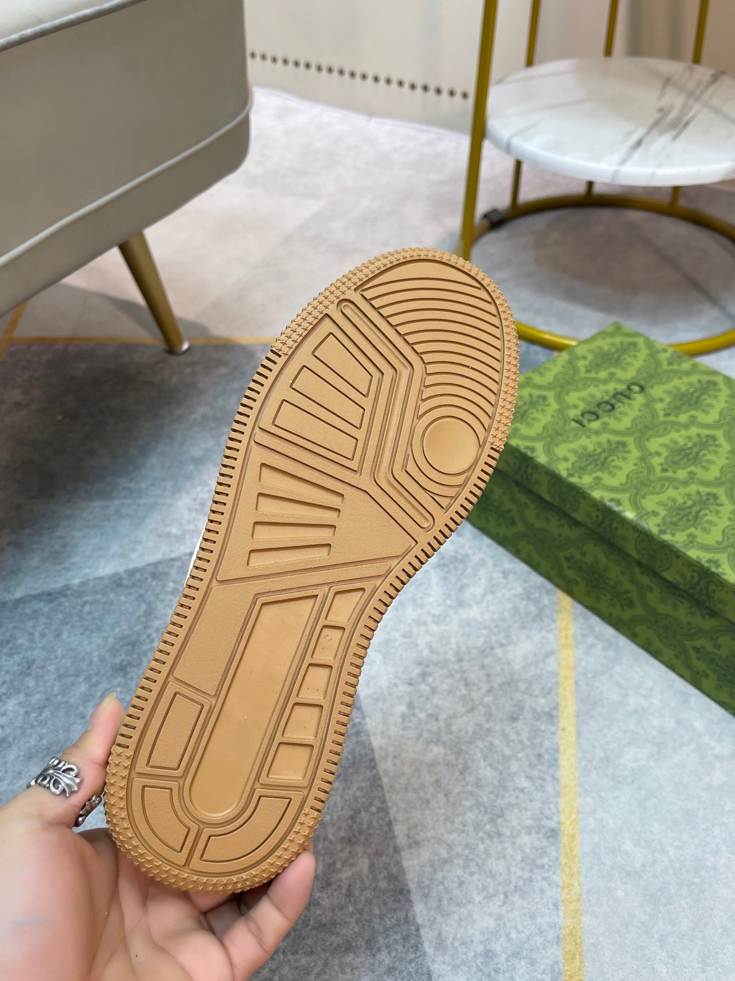 Gucci-178Shoes
