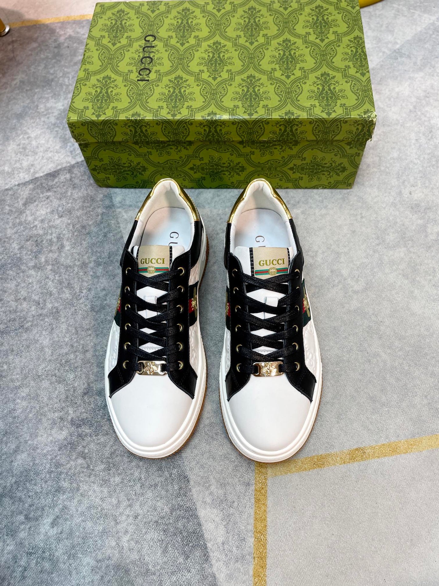 Gucci-179Shoes