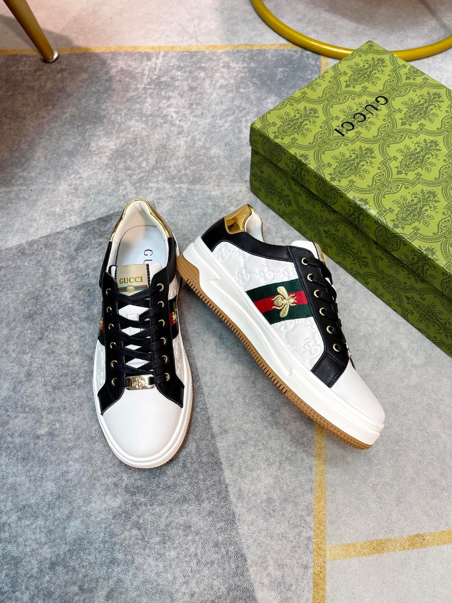Gucci-179Shoes
