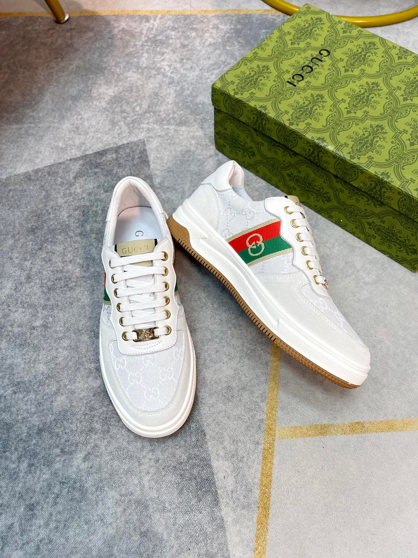 Gucci-181Shoes