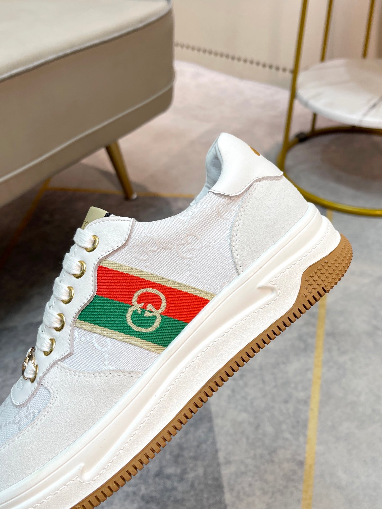 Gucci-181Shoes