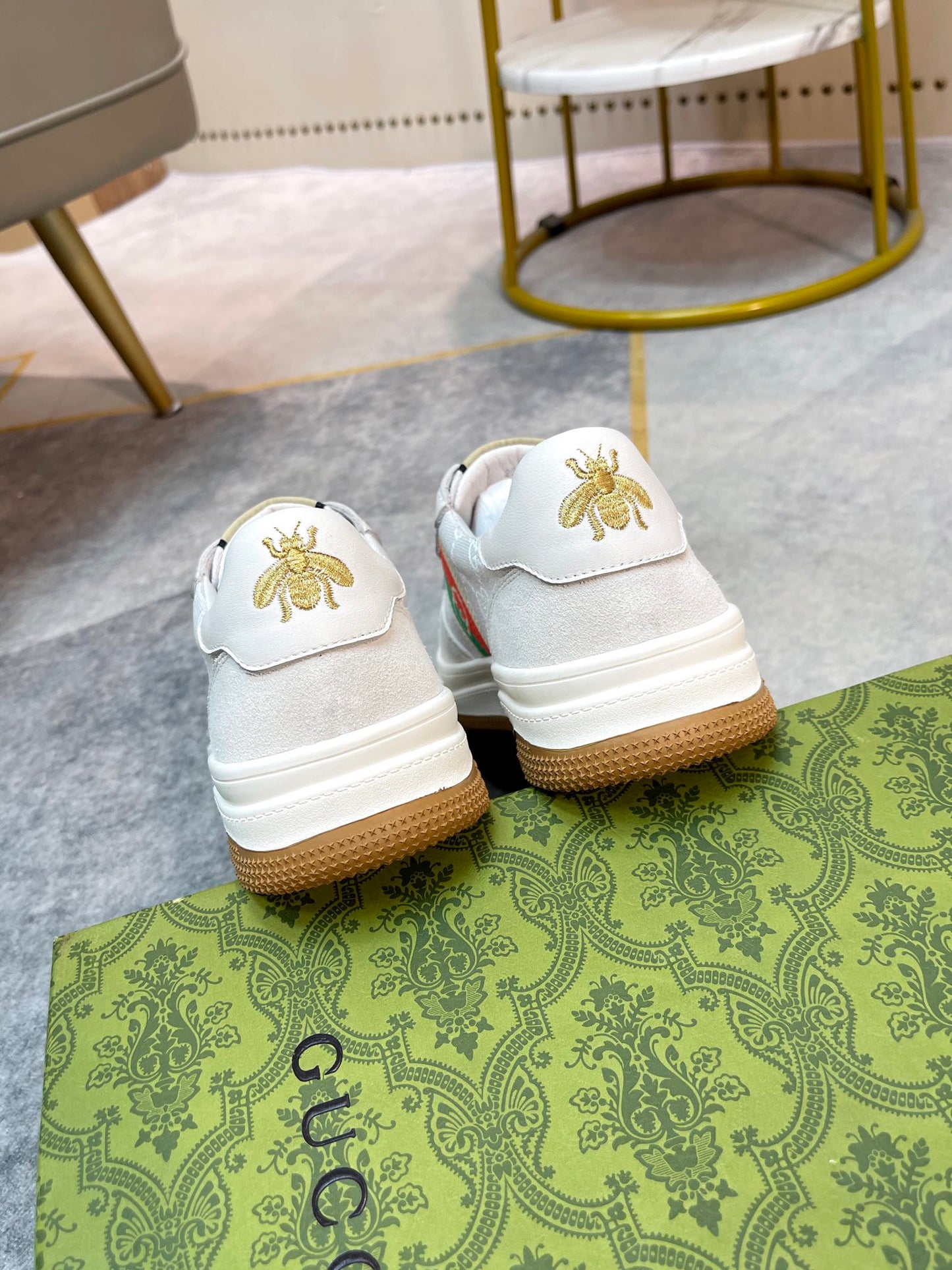 Gucci-181Shoes