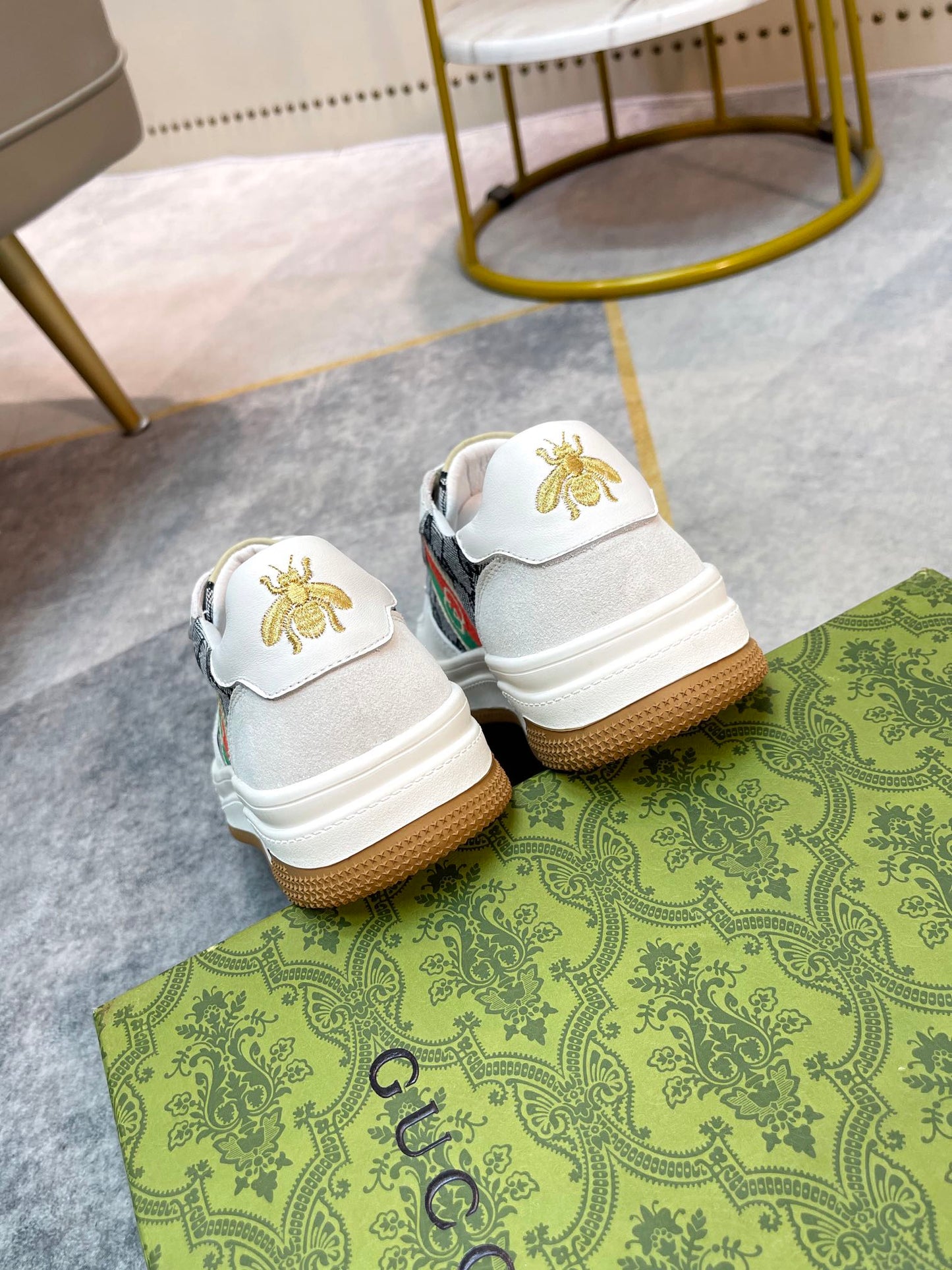 Gucci-182Shoes