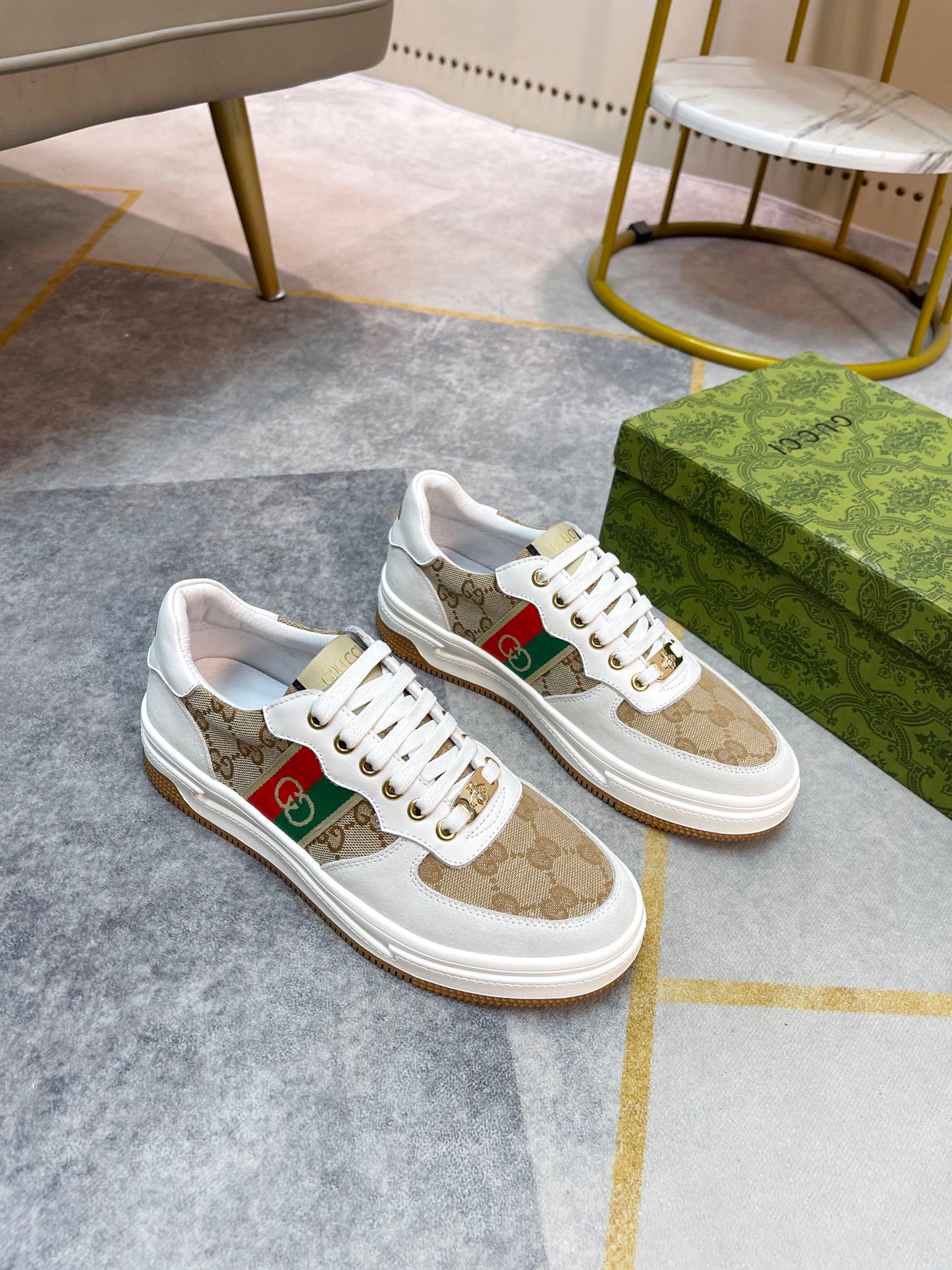 Gucci-183Shoes