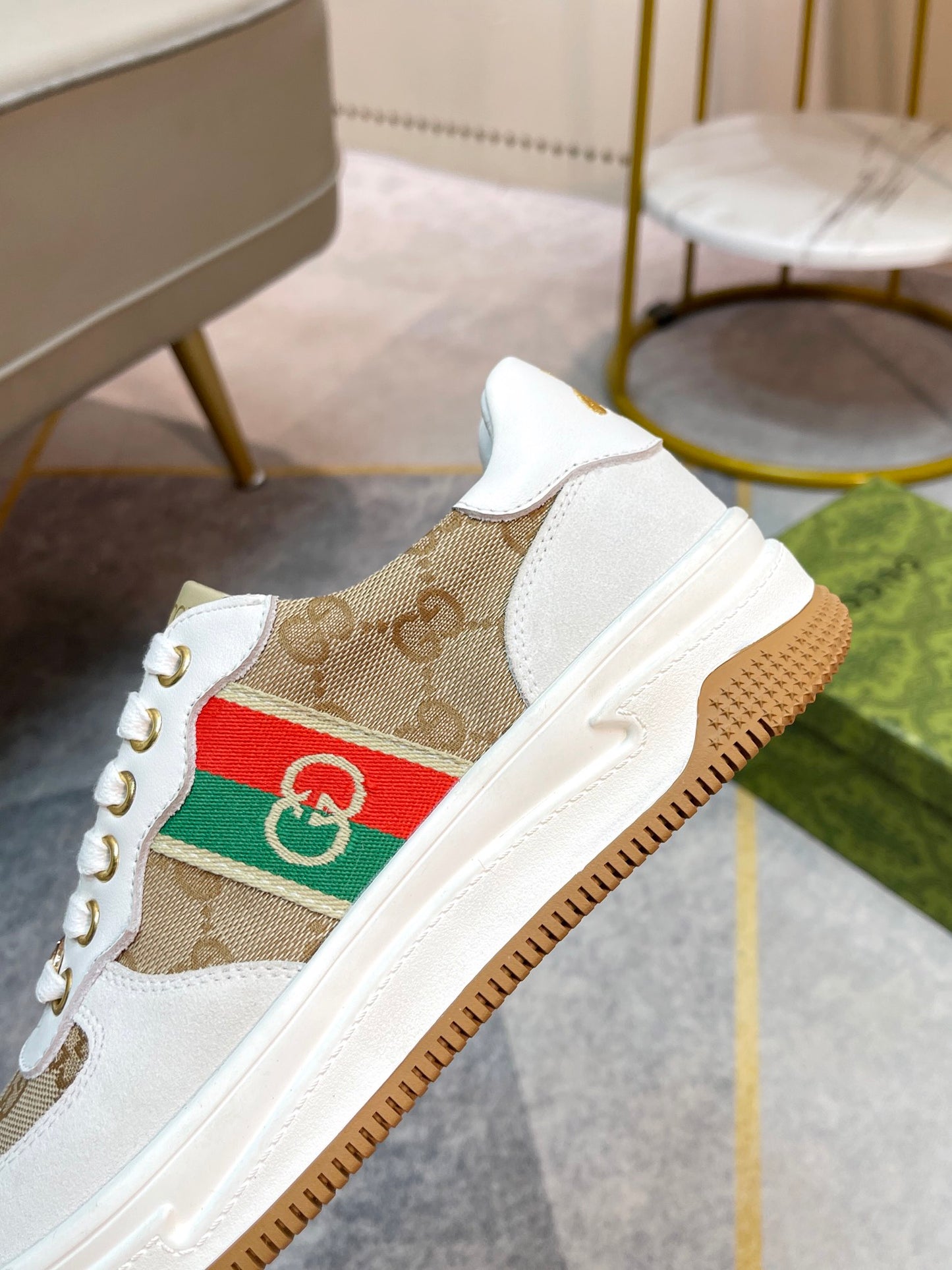 Gucci-183Shoes