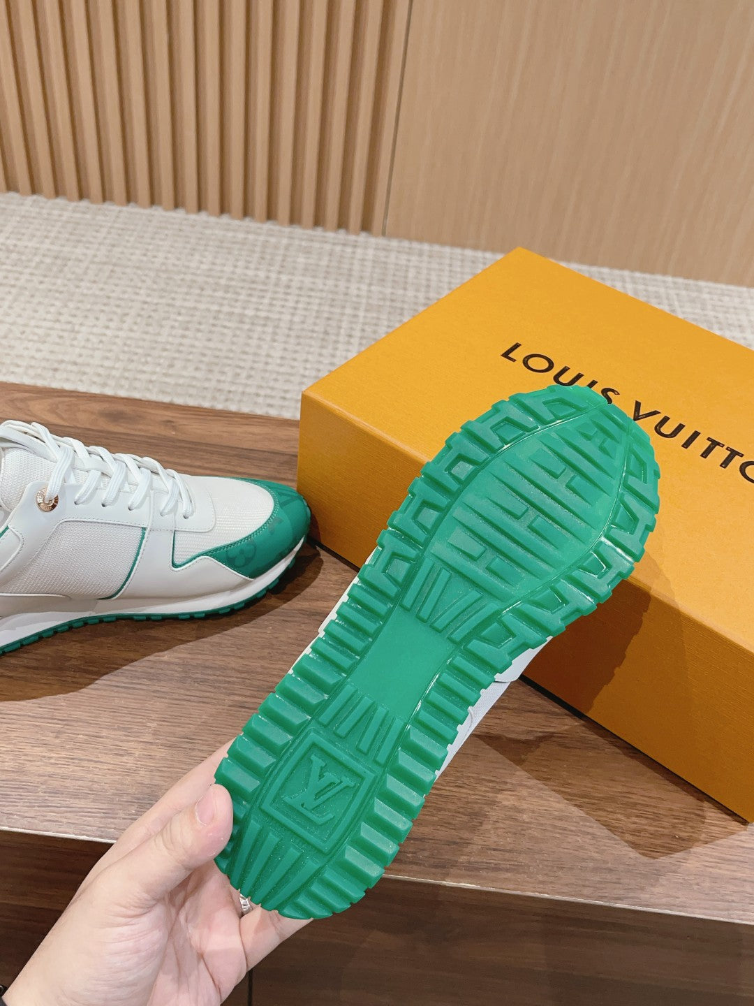 LV-001shoes