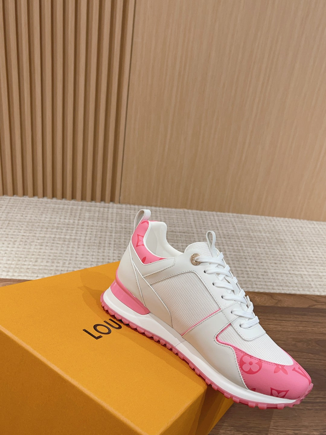 LV-002shoes