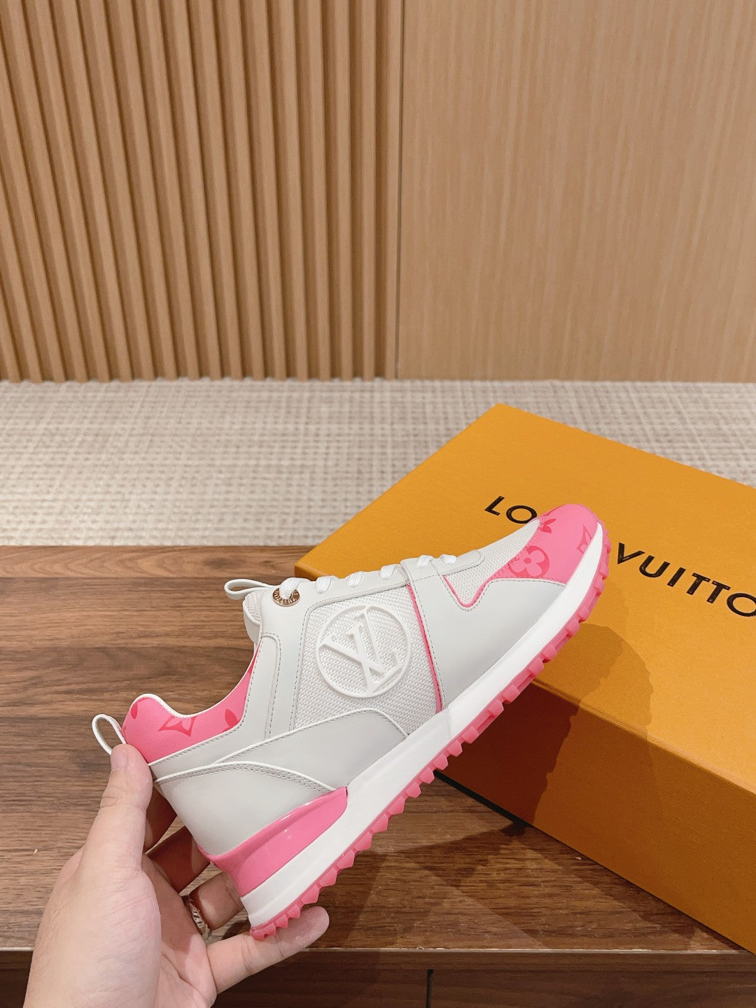LV-002shoes