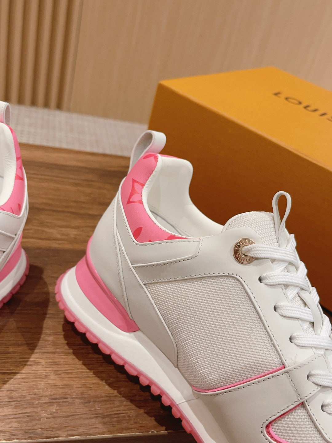 LV-002shoes