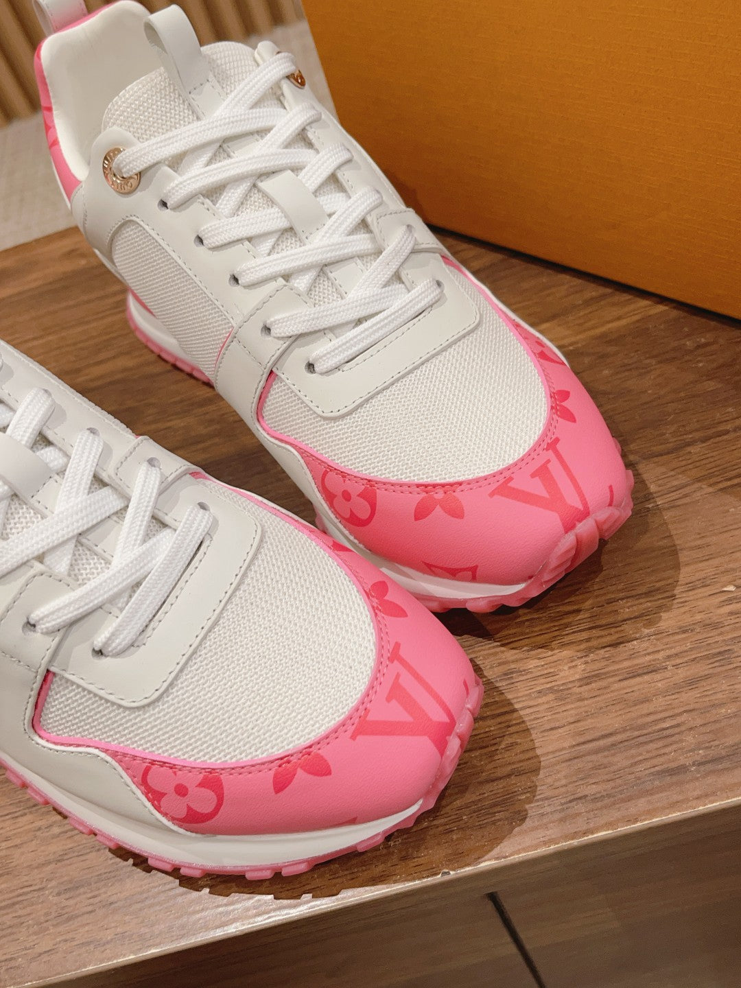 LV-002shoes