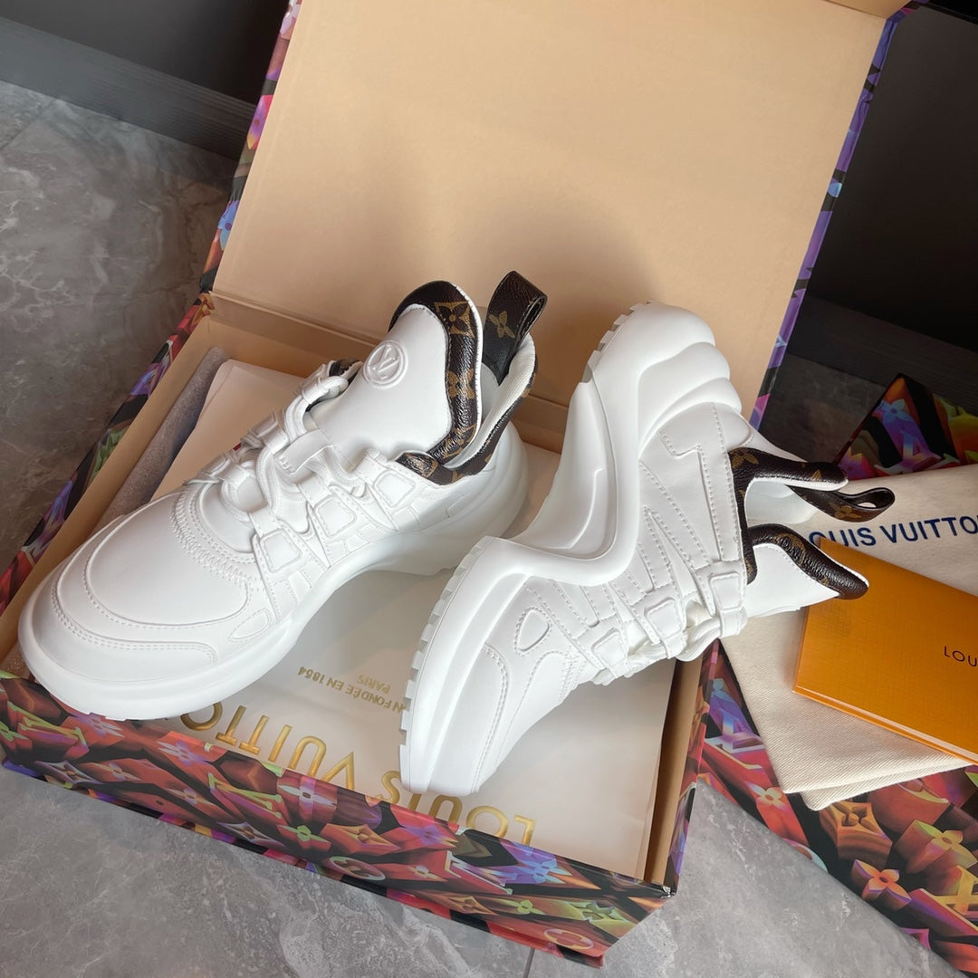 LV-010shoes