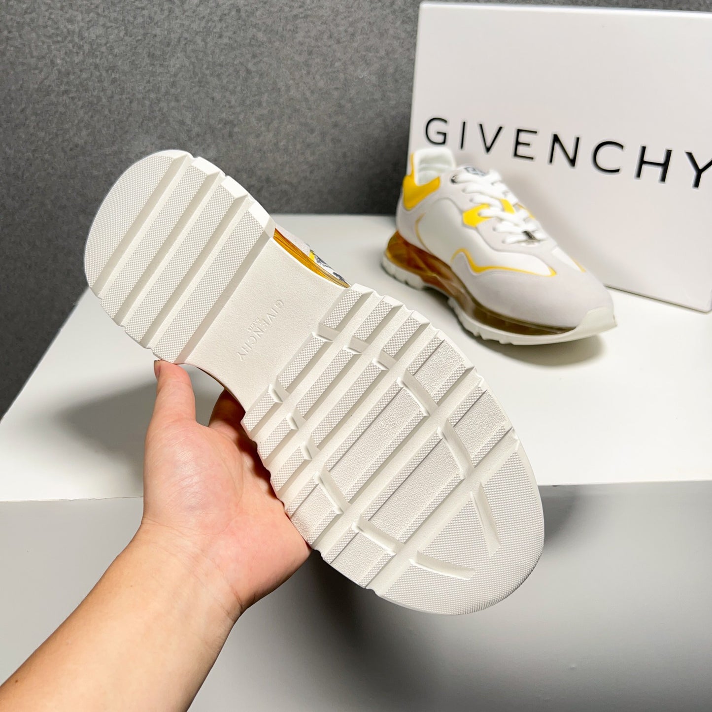 GIVENCHY 006-shoes