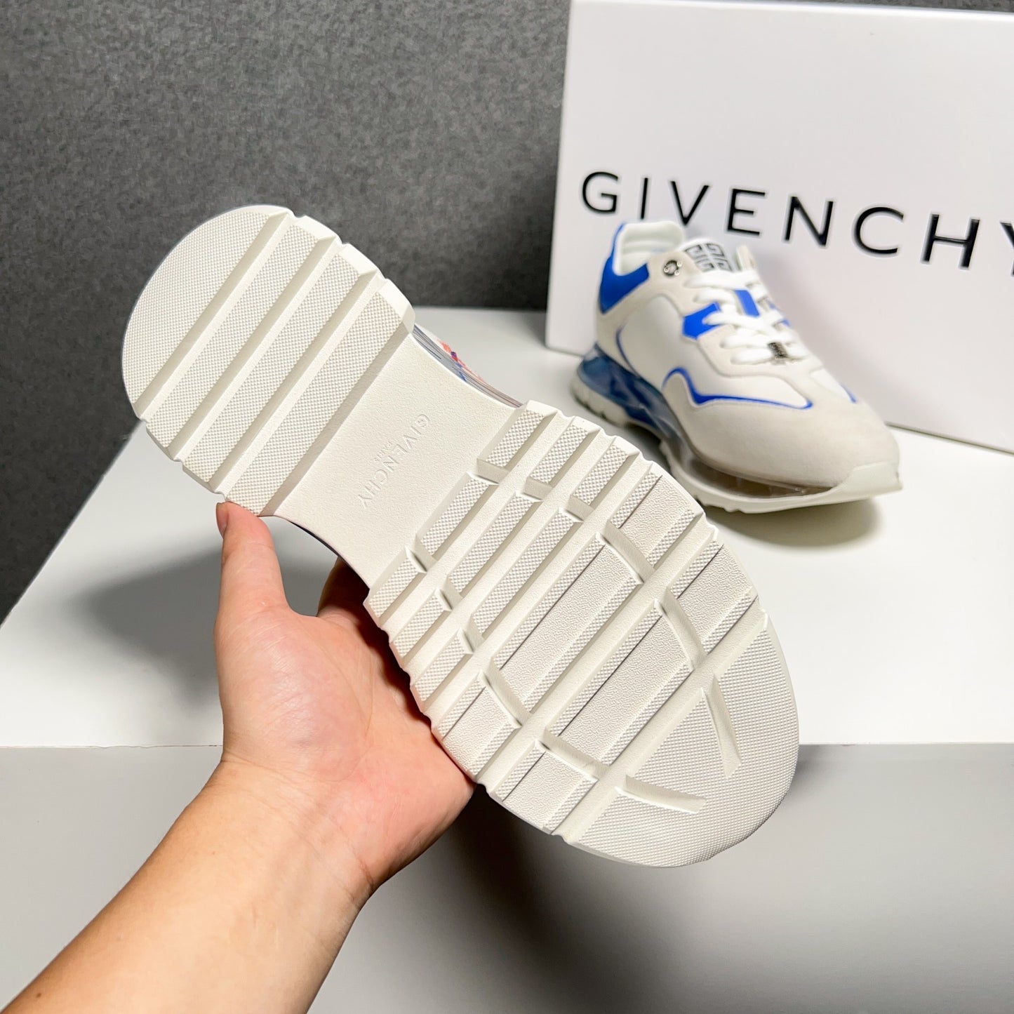 GIVENCHY 009-shoes