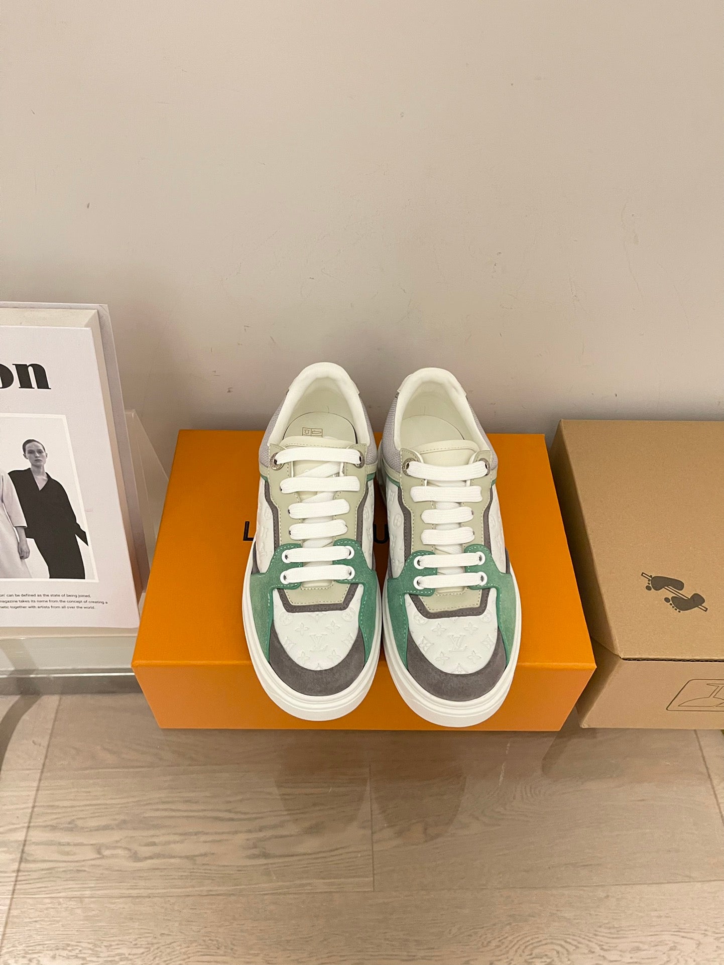 LV-022shoes