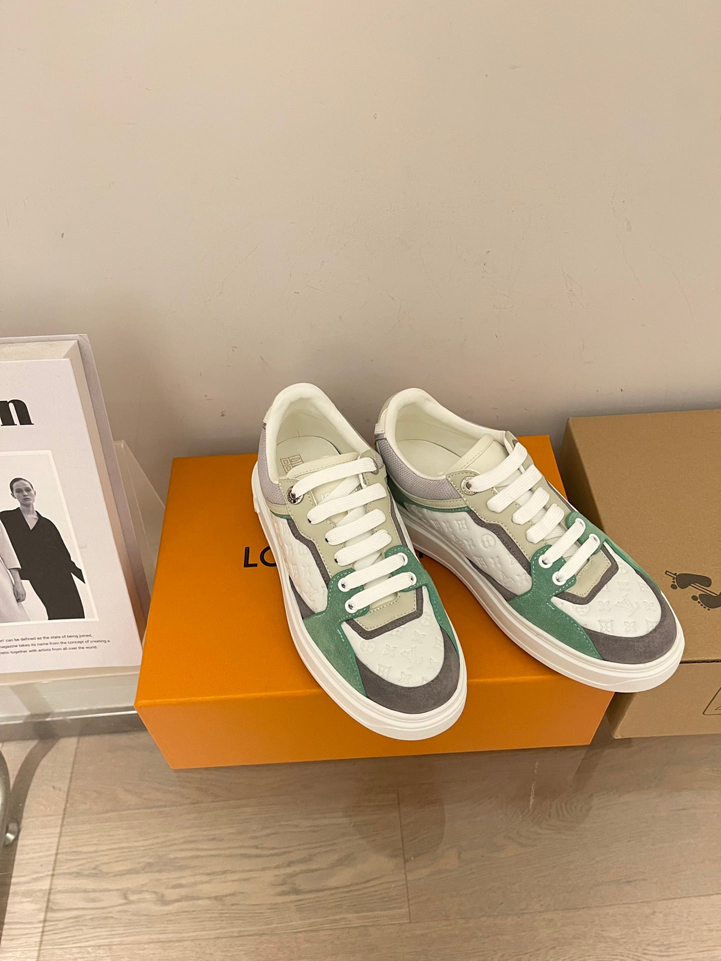 LV-022shoes