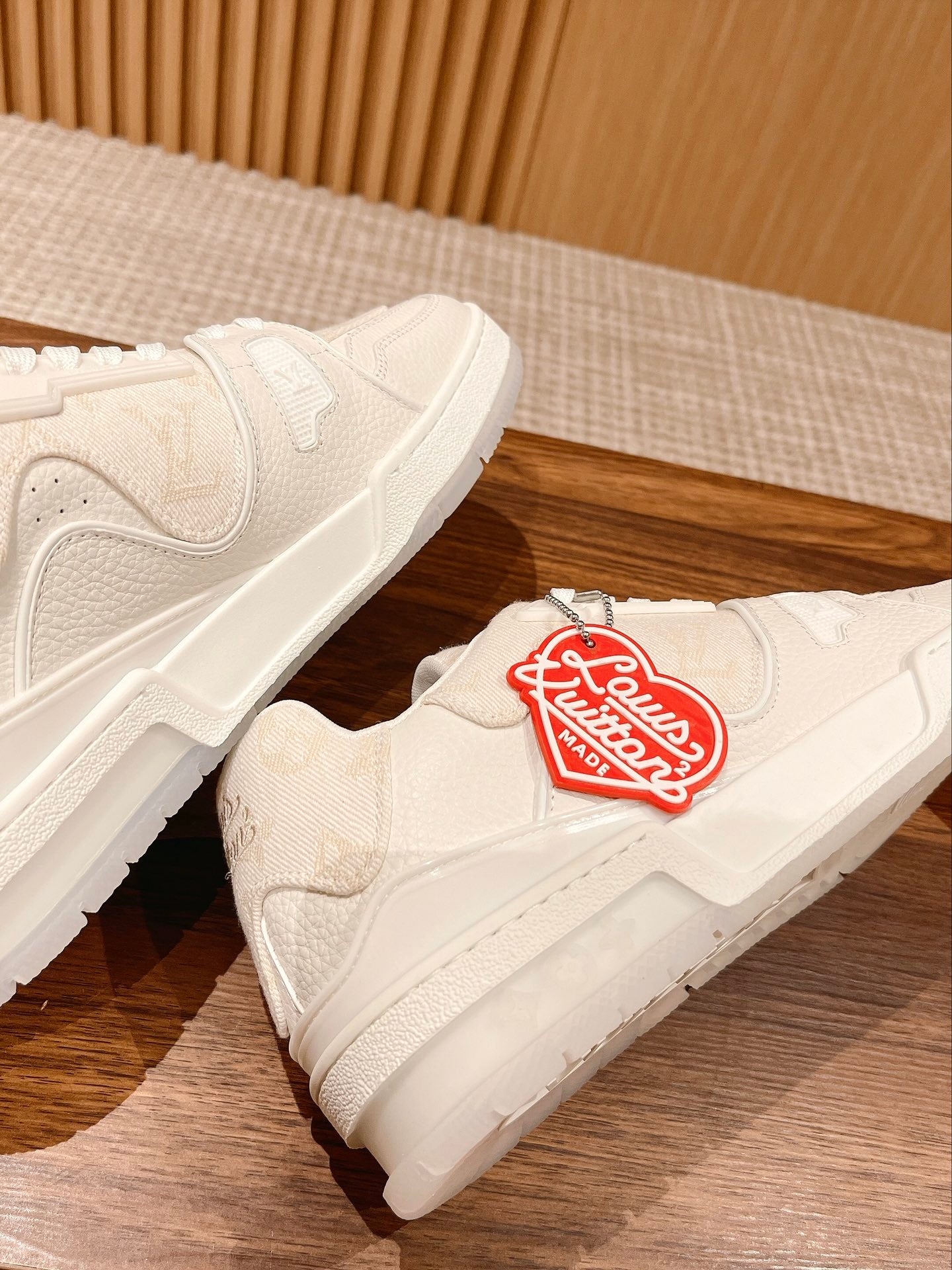 LV-027shoes