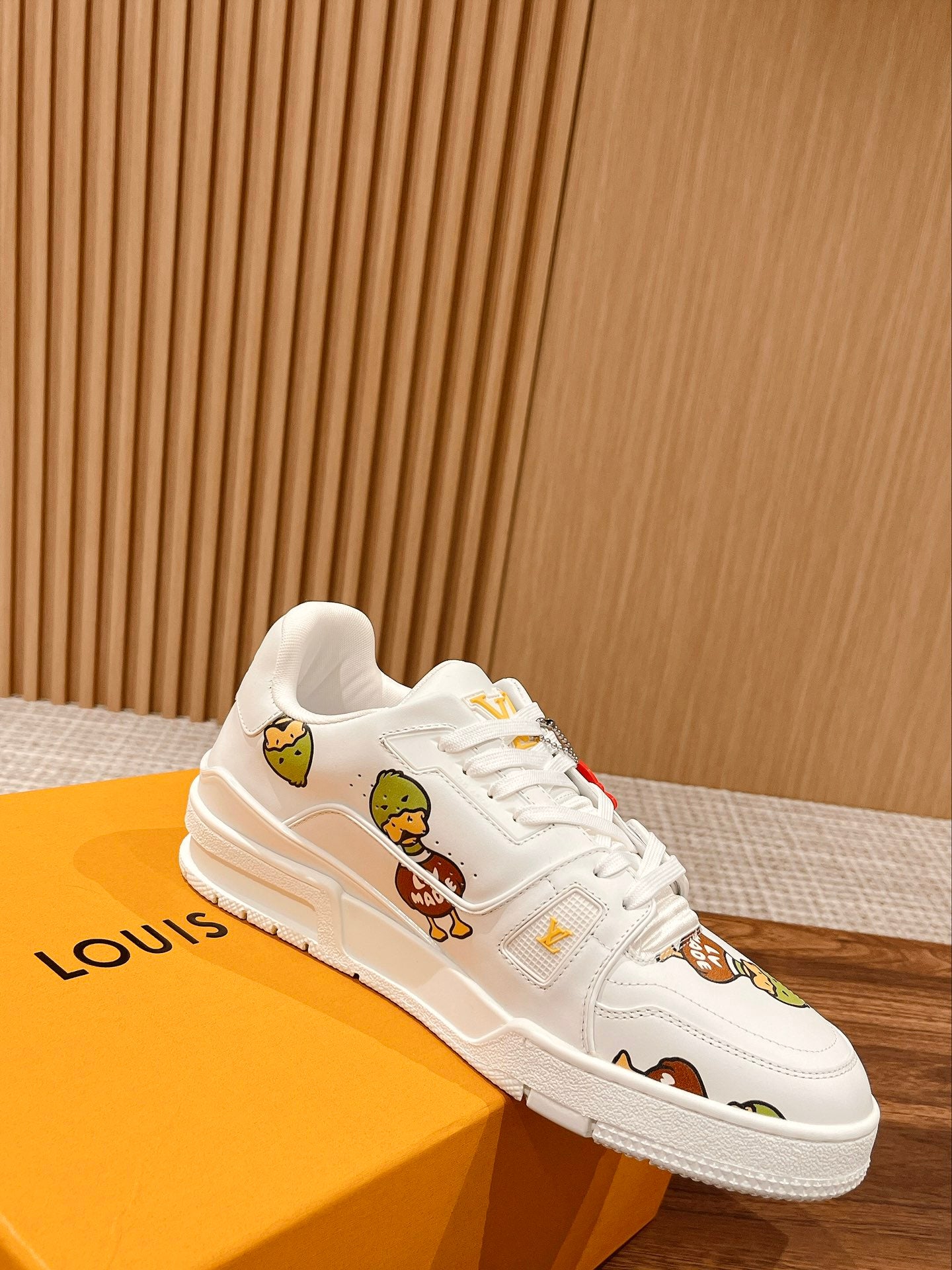 LV-028shoes