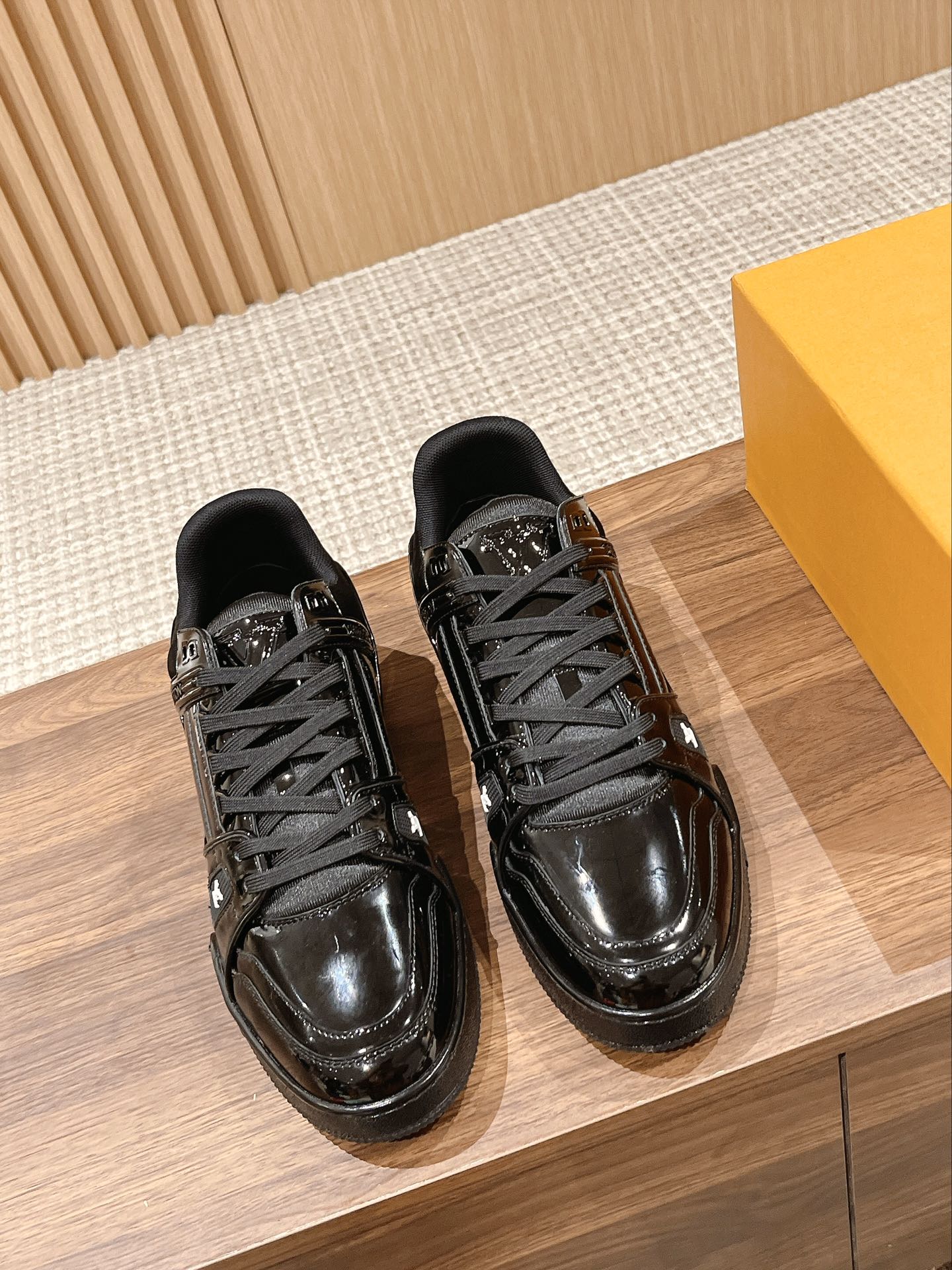 LV-029shoes