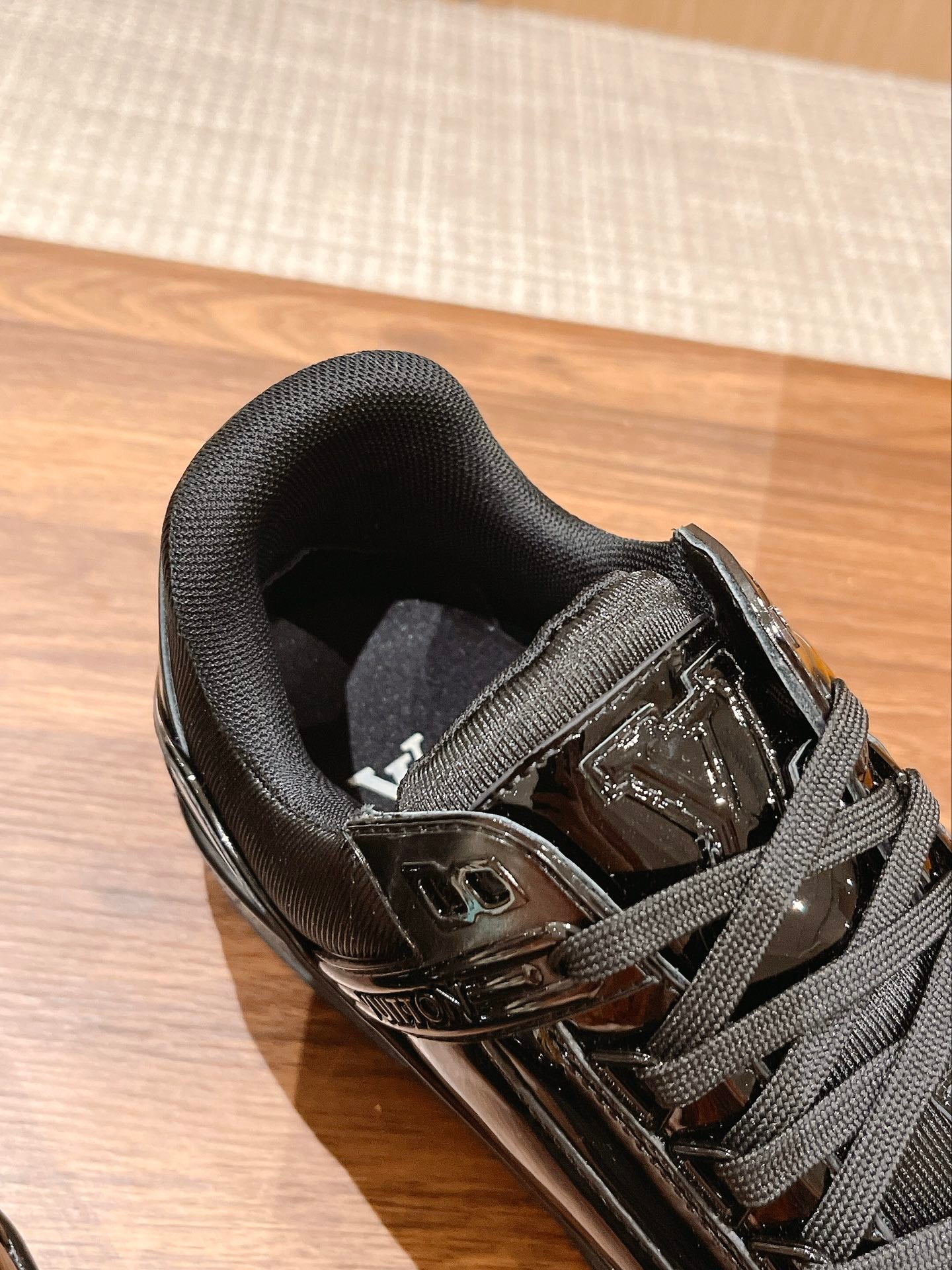 LV-029shoes