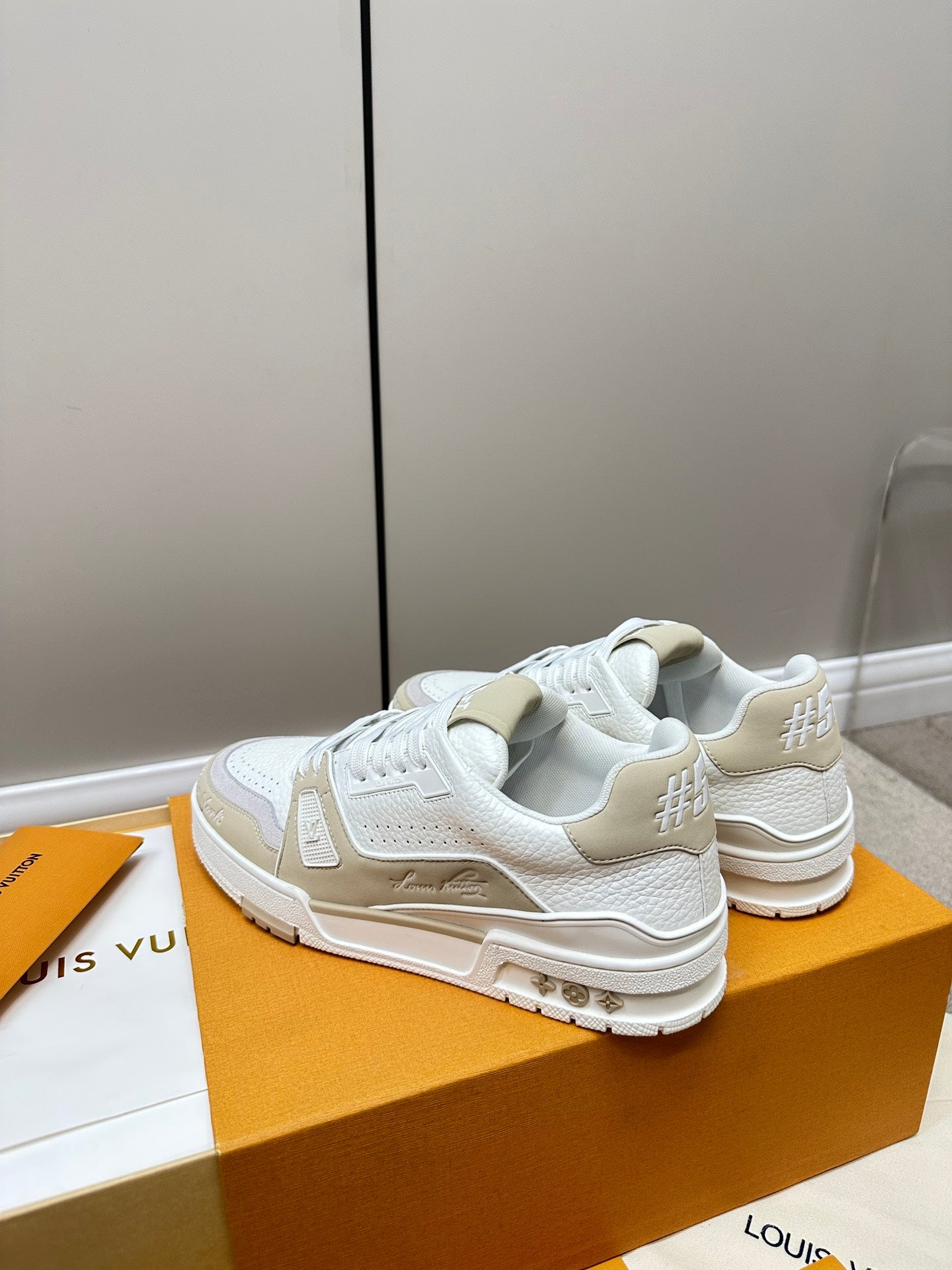 LV-034shoes
