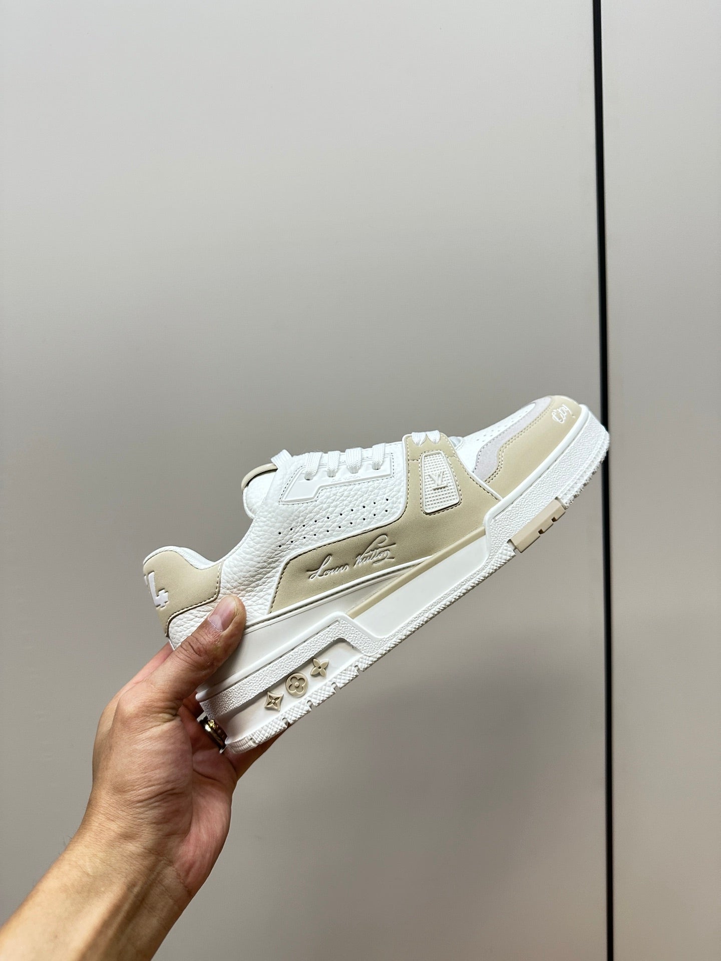 LV-034shoes
