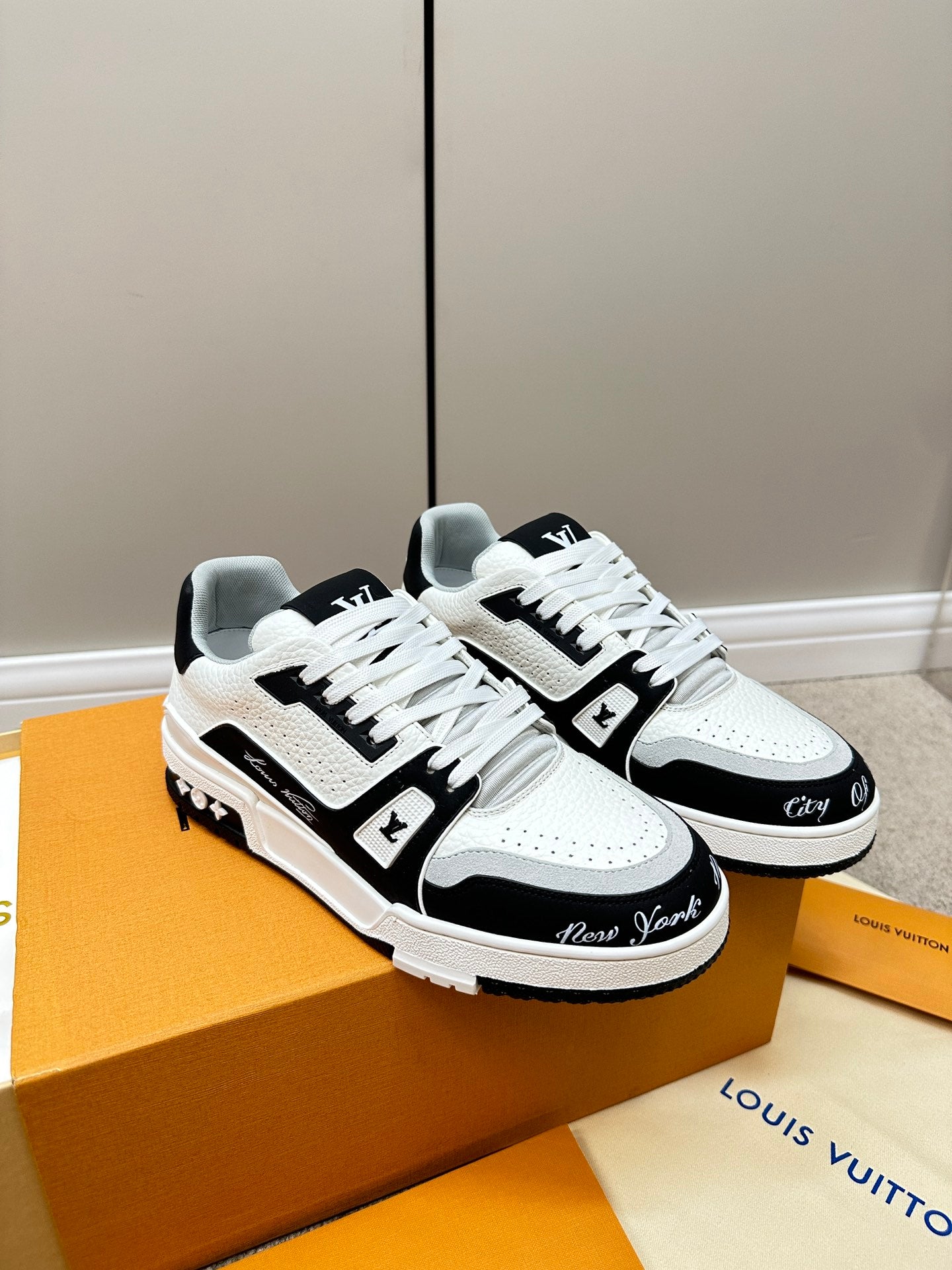 LV-032shoes