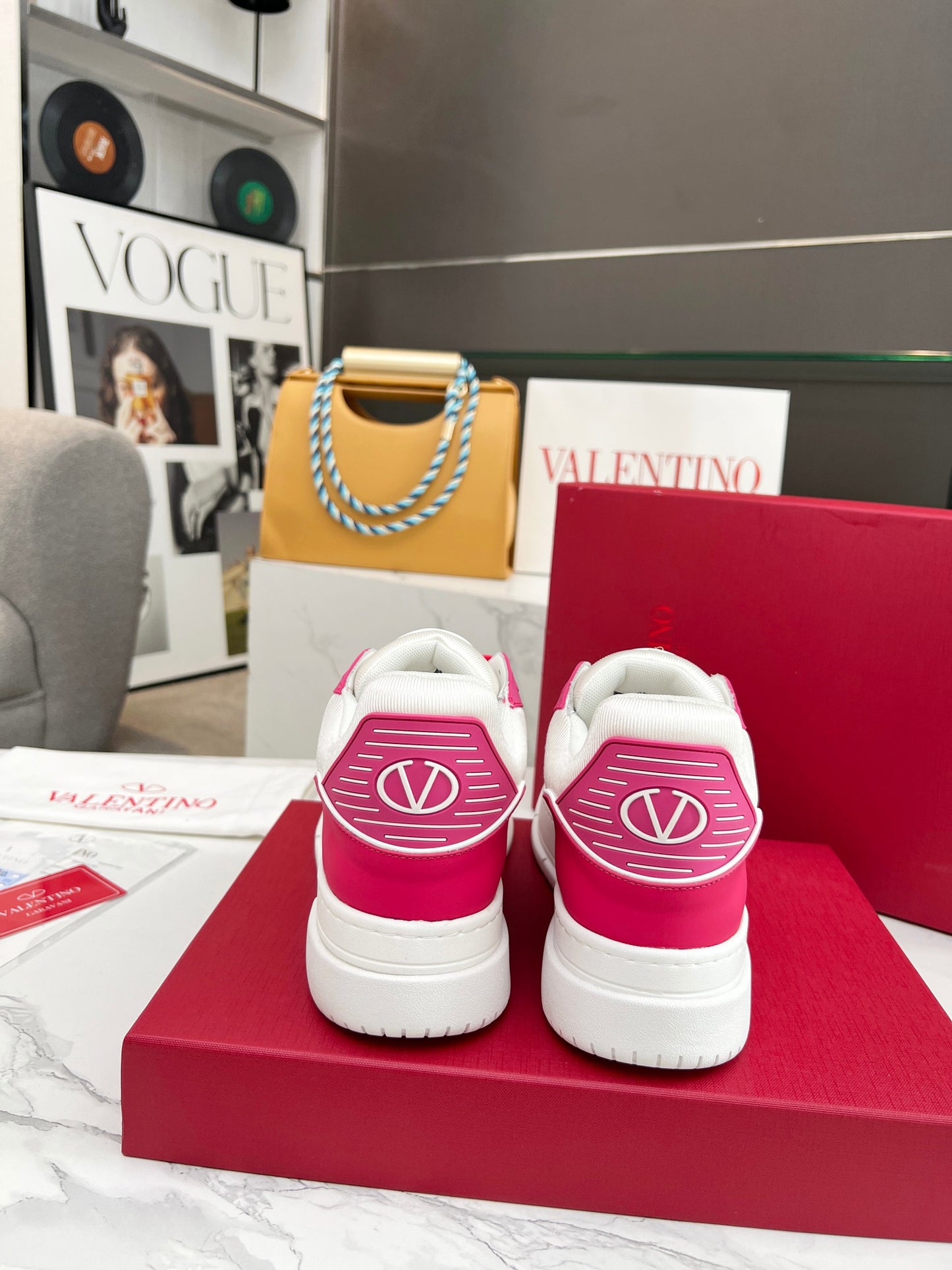 LV-037shoes