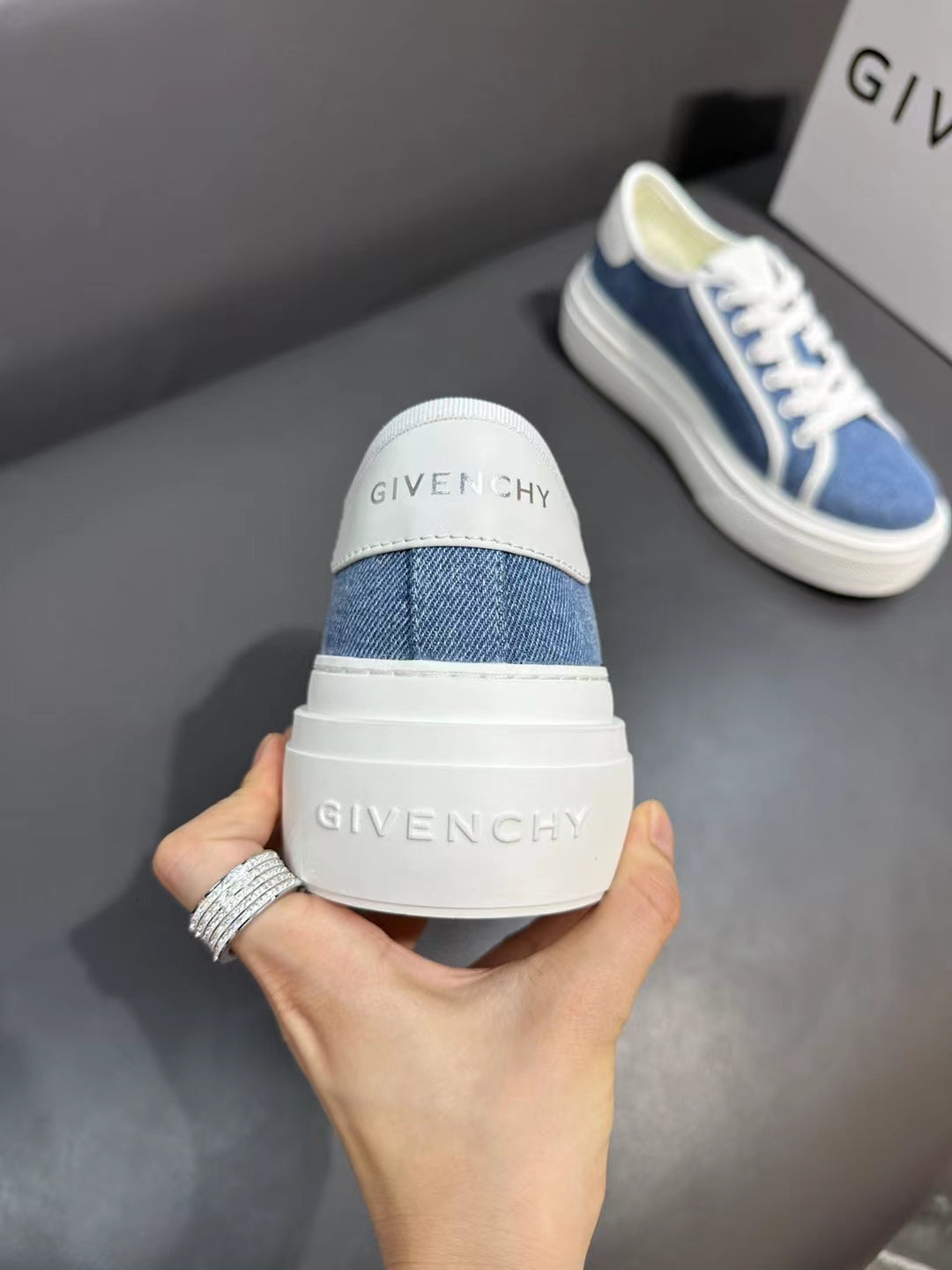 GIVENCHY 025-shoes