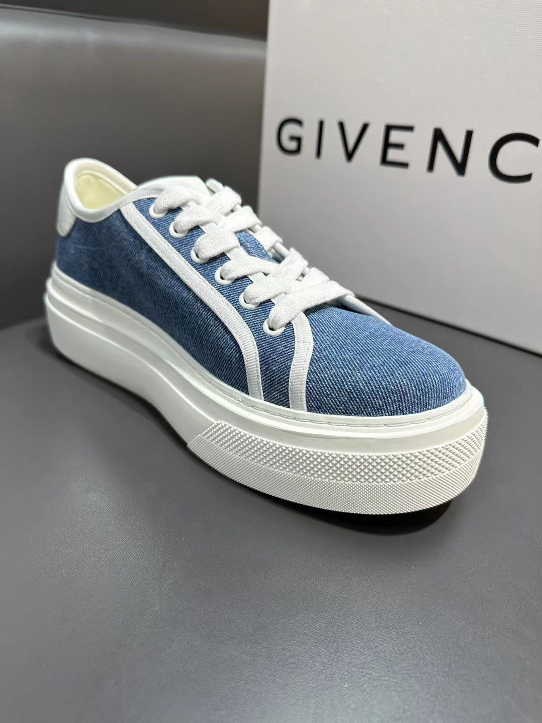GIVENCHY 025-shoes