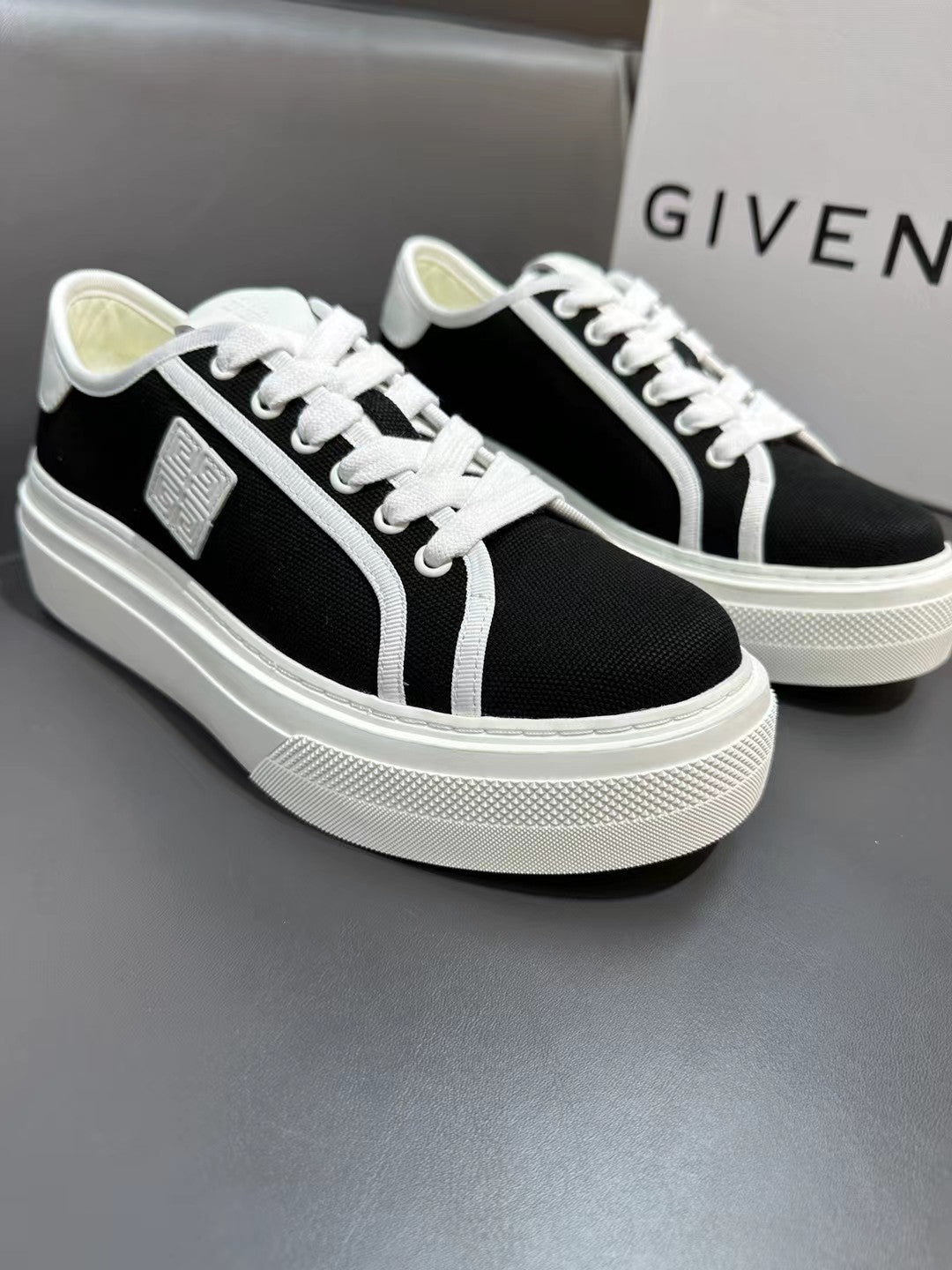 GIVENCHY 026-shoes