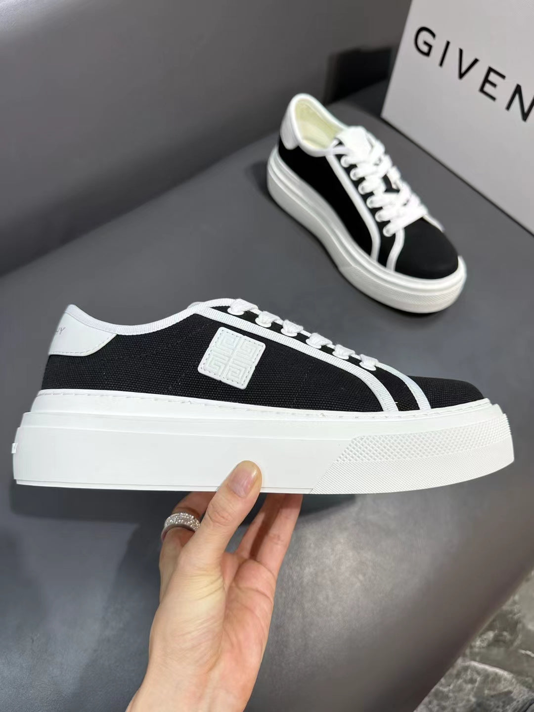 GIVENCHY 026-shoes