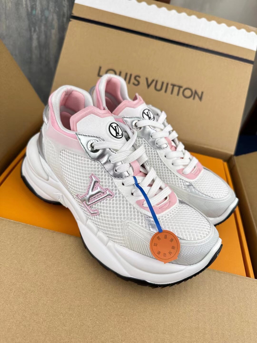 LV-044shoes