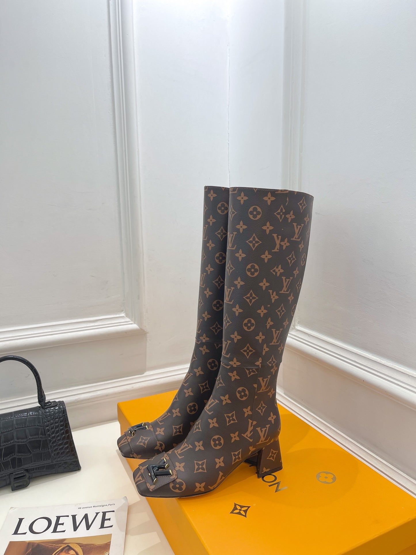 LV-045shoes