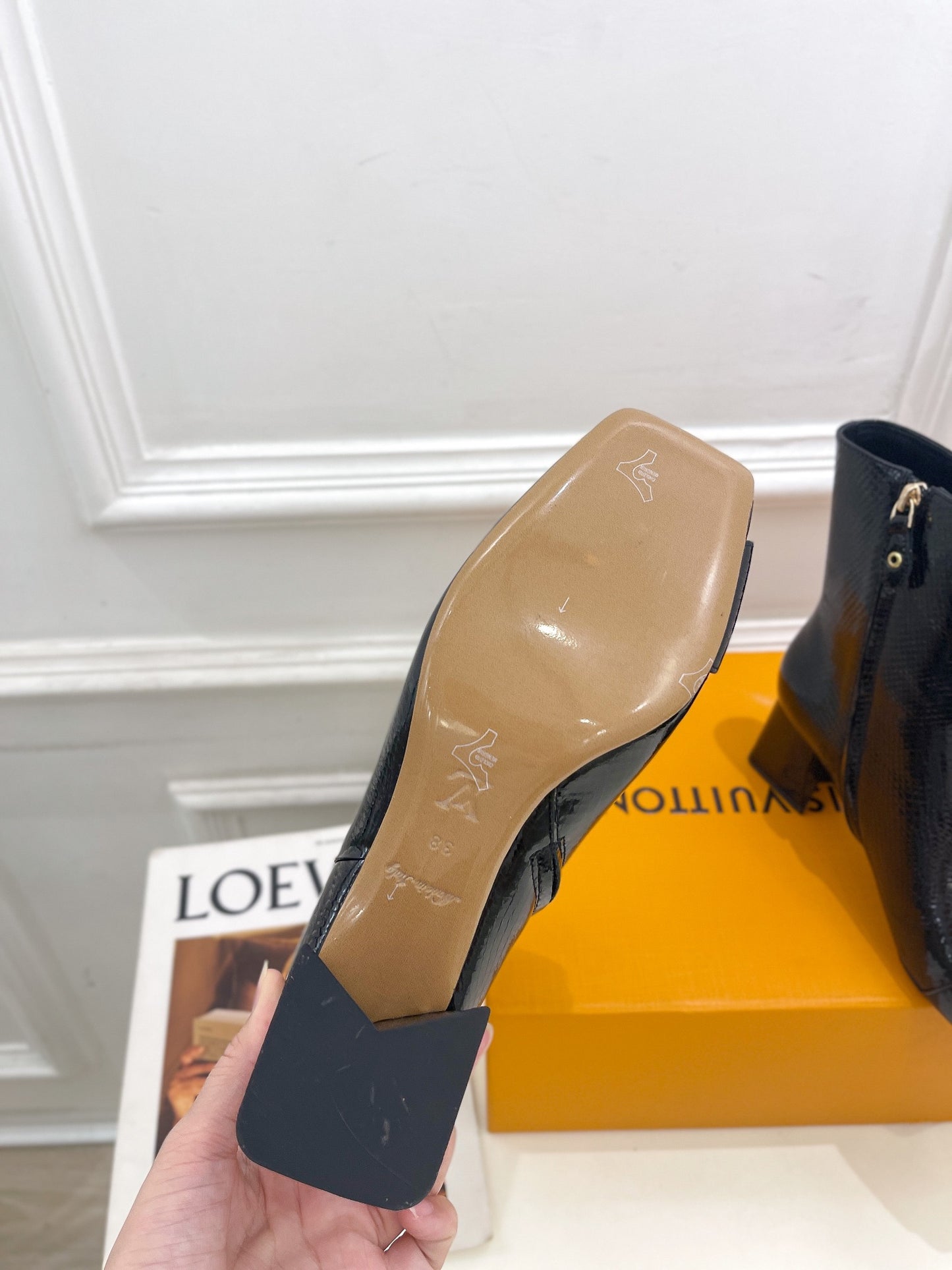 LV-054shoes
