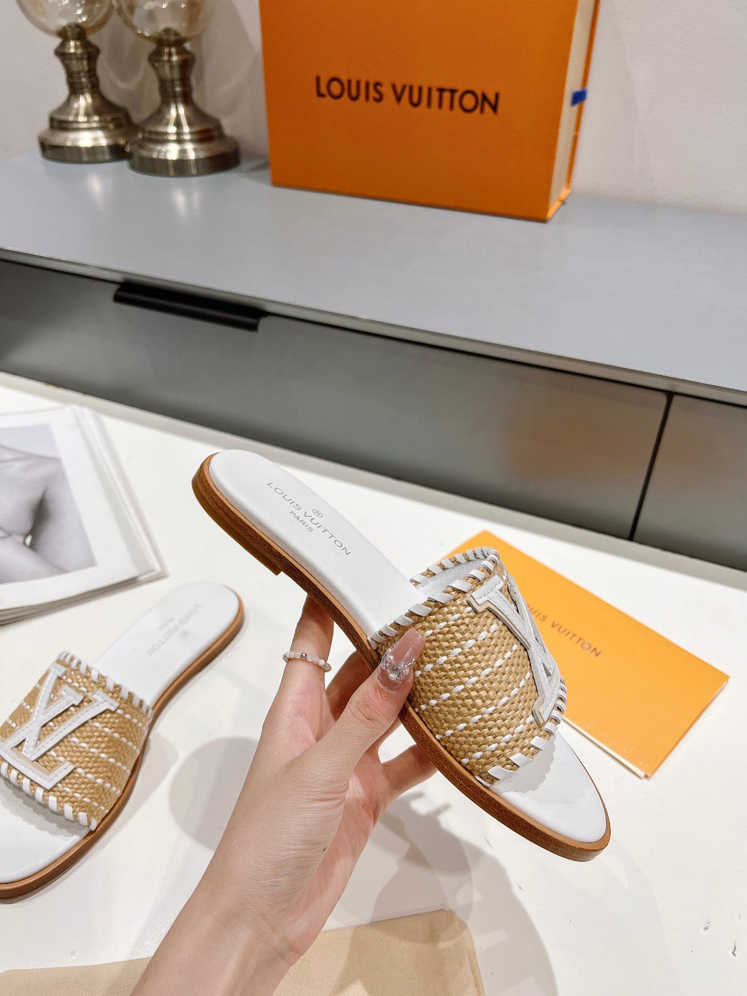LV-062shoes