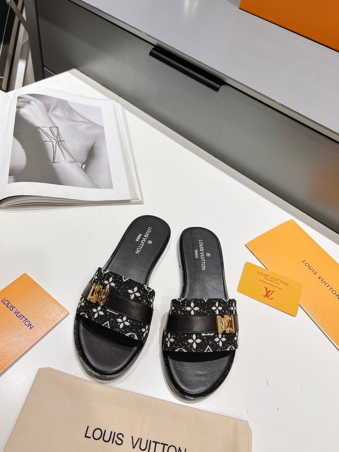 LV-063shoes